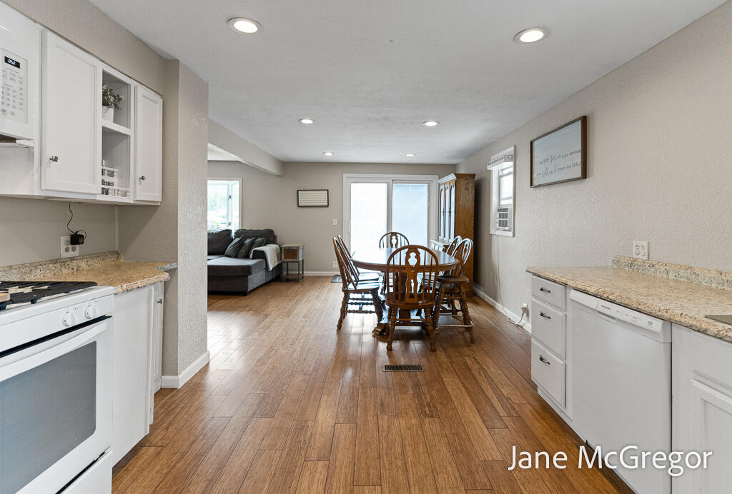 55 S Dengler Road Muskegon MI 49442