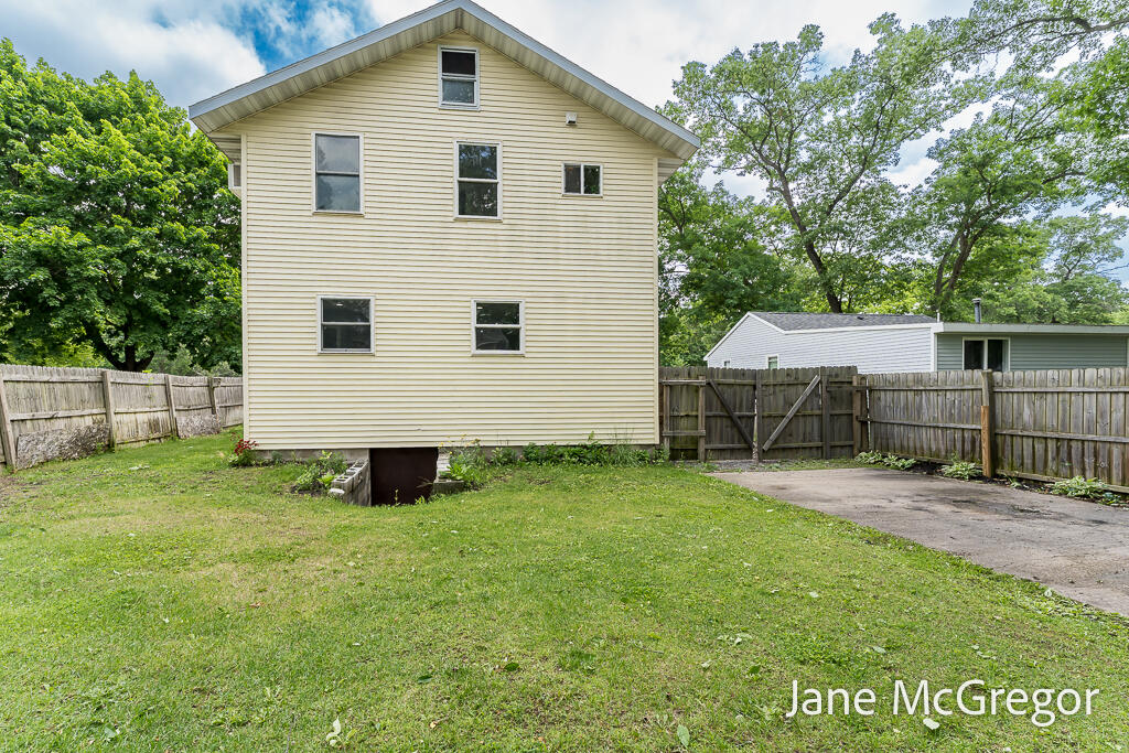 55 S Dengler Road Muskegon MI 49442