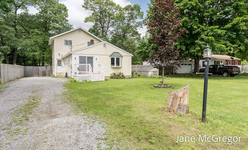55 S Dengler Road Muskegon MI 49442