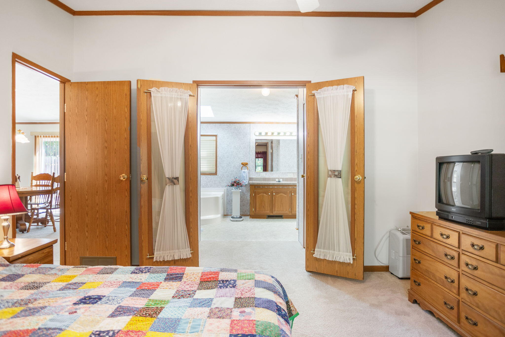 608 Kentucky Avenue South Haven MI 49090