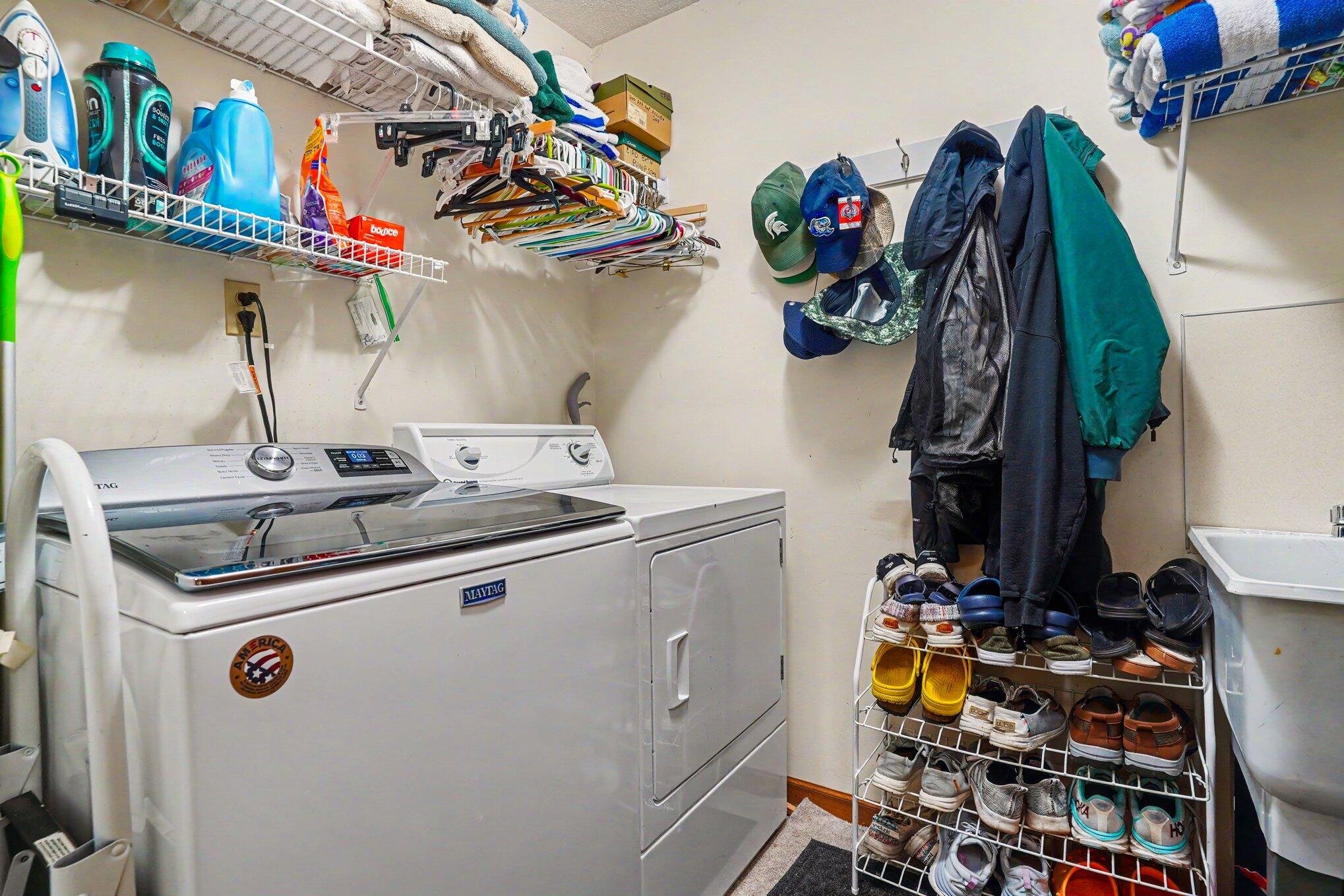 2065 Forest Park Road Norton Shores MI 49441