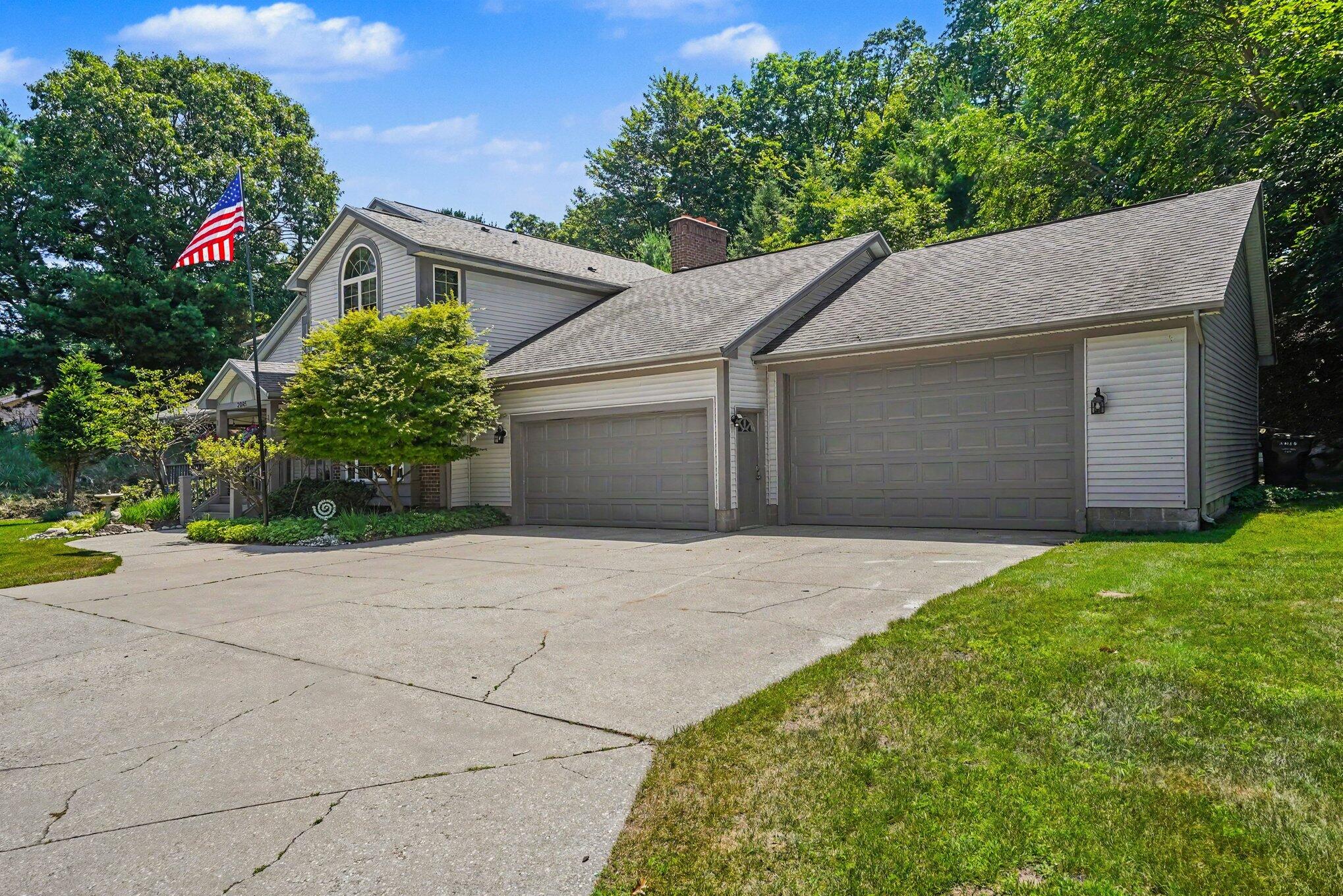2065 Forest Park Road Norton Shores MI 49441