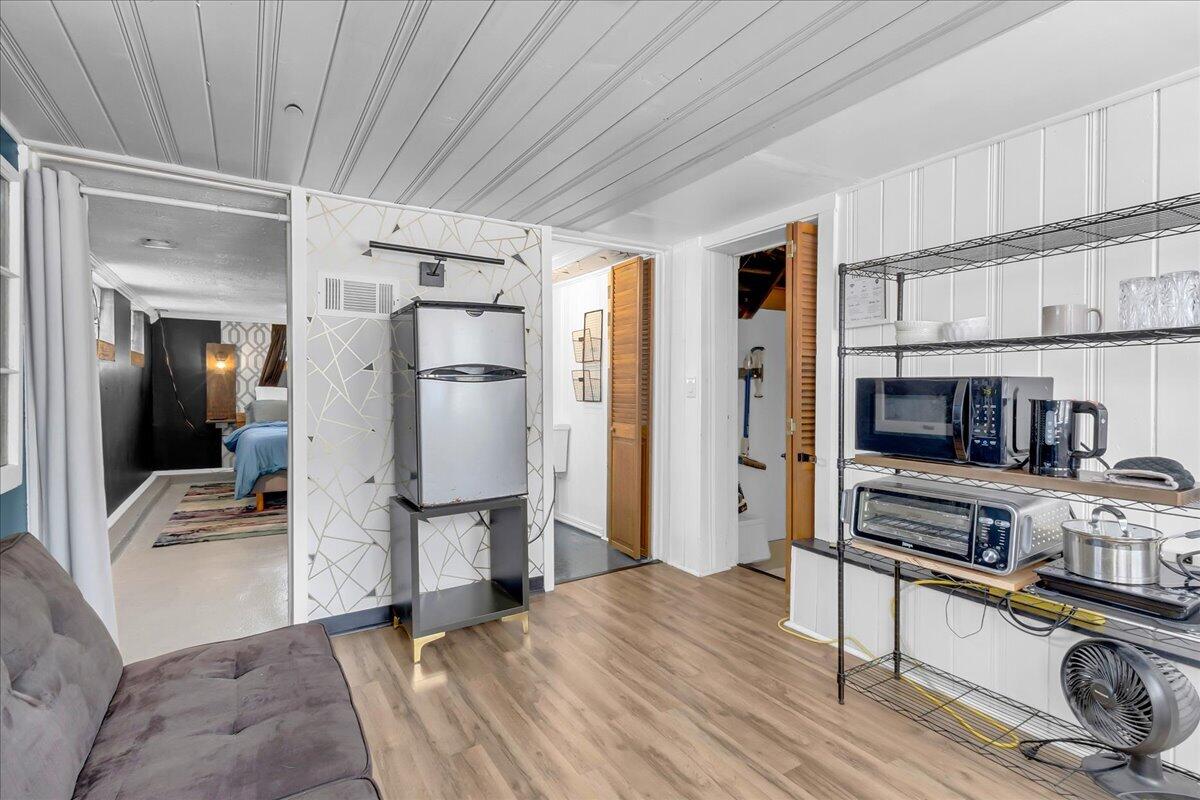 1003 Merritt Street SE Grand Rapids MI 49507
