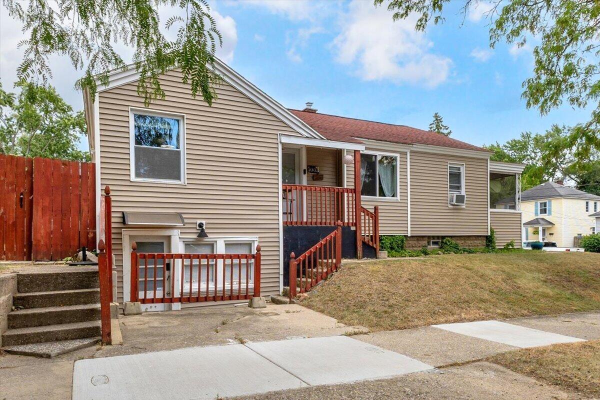 1003 Merritt Street SE Grand Rapids MI 49507
