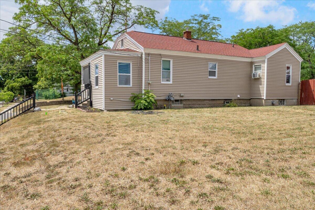 1003 Merritt Street SE Grand Rapids MI 49507