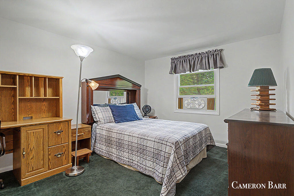 6935 NE Belding Road NE Rockford MI 49341