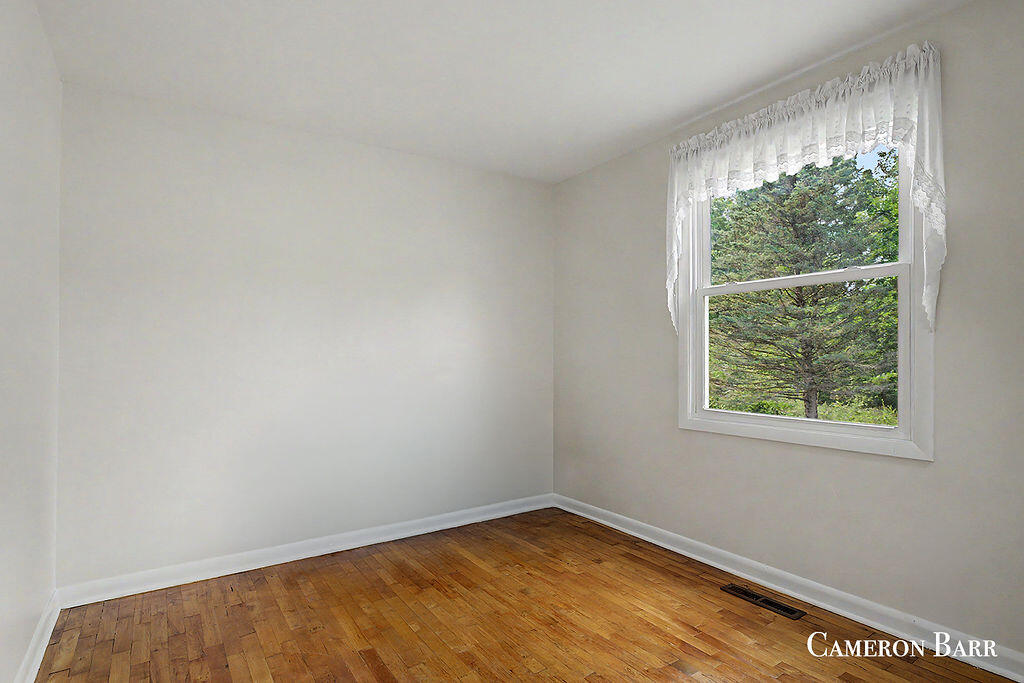6935 NE Belding Road NE Rockford MI 49341