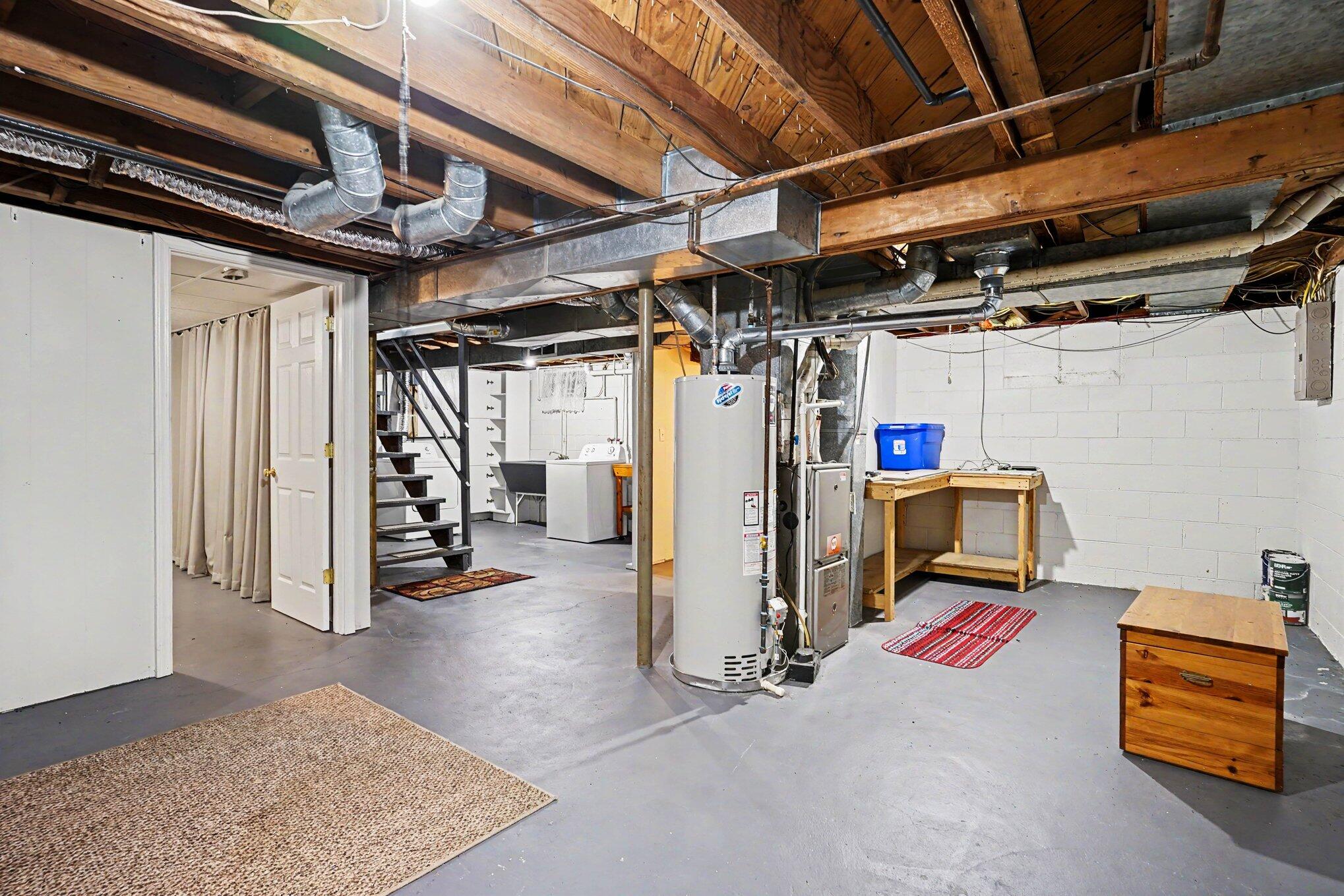 2359 Harding Avenue Muskegon MI 49441