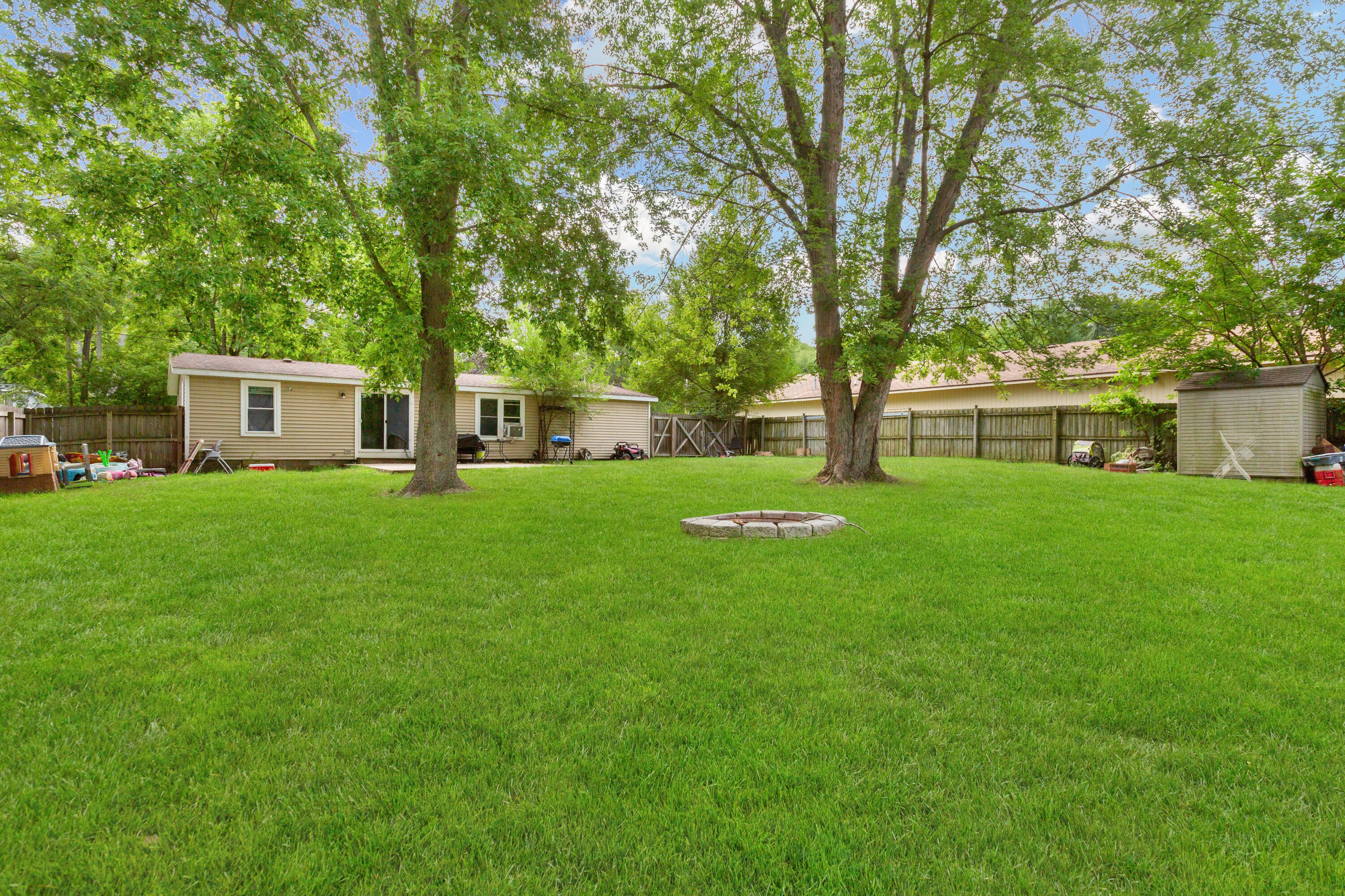 4500 Wil O Paw Drive Coloma MI 49038