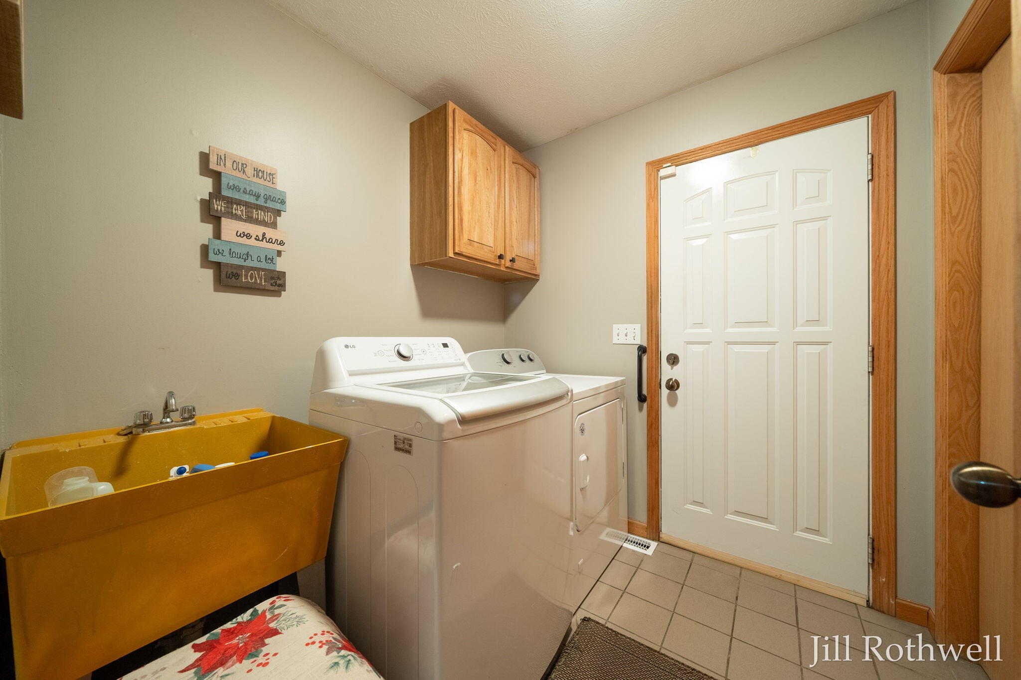2385 Hidden Timbers Trail NE Rockford MI 49341