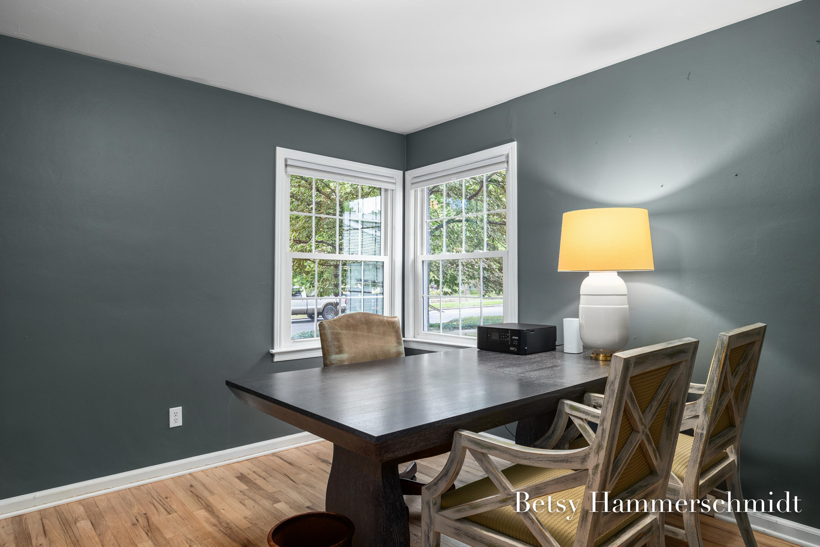 950 Bellclaire Avenue SE East Grand Rapids MI 49506