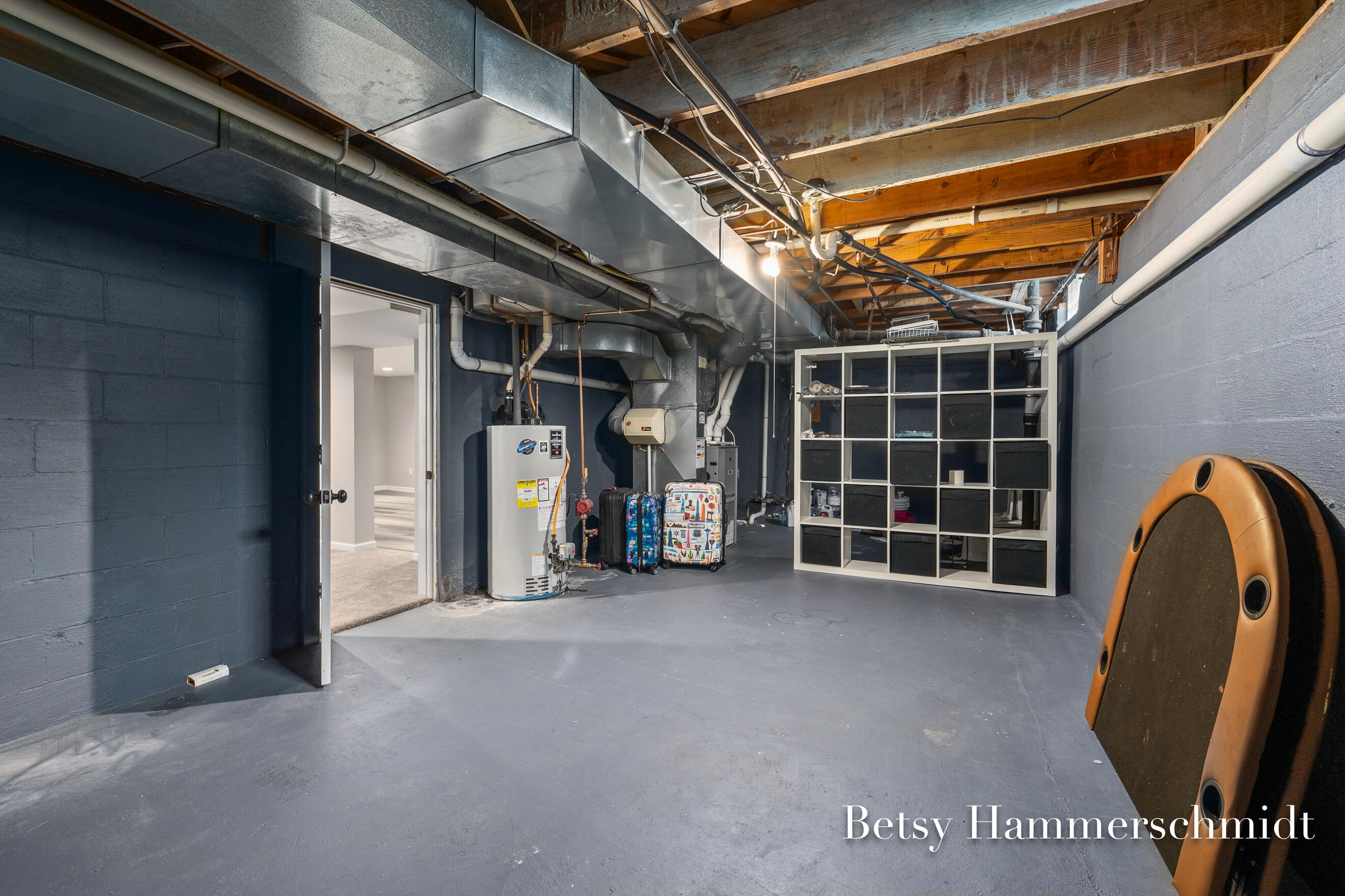 950 Bellclaire Avenue SE East Grand Rapids MI 49506