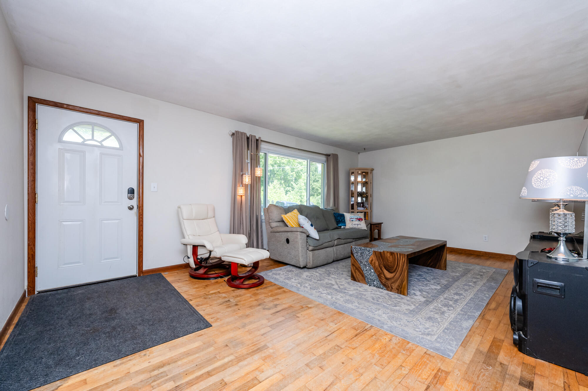 1846 Maple Lane Benton Harbor MI 49022