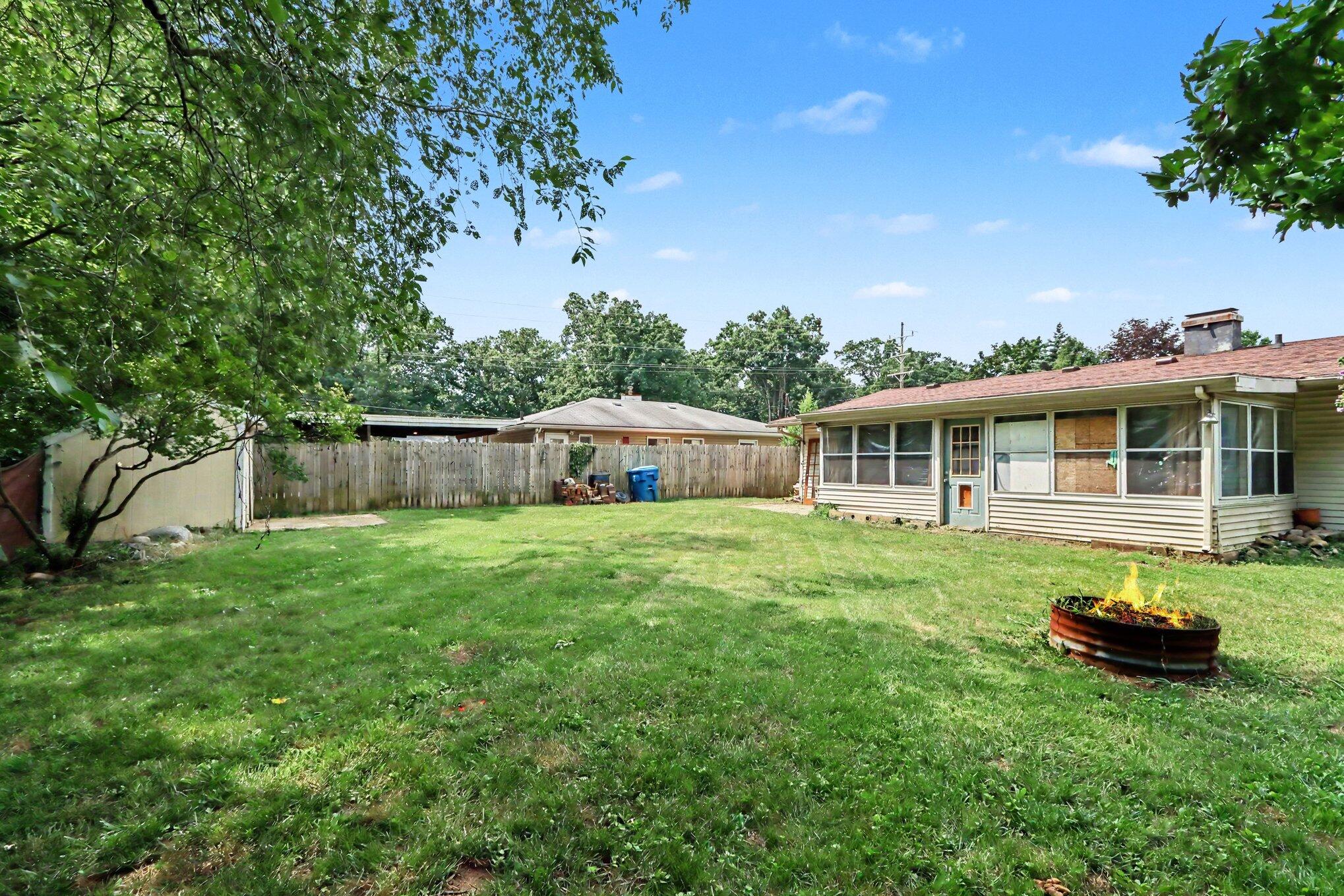 2714 Cimarron Drive Kalamazoo MI 49004