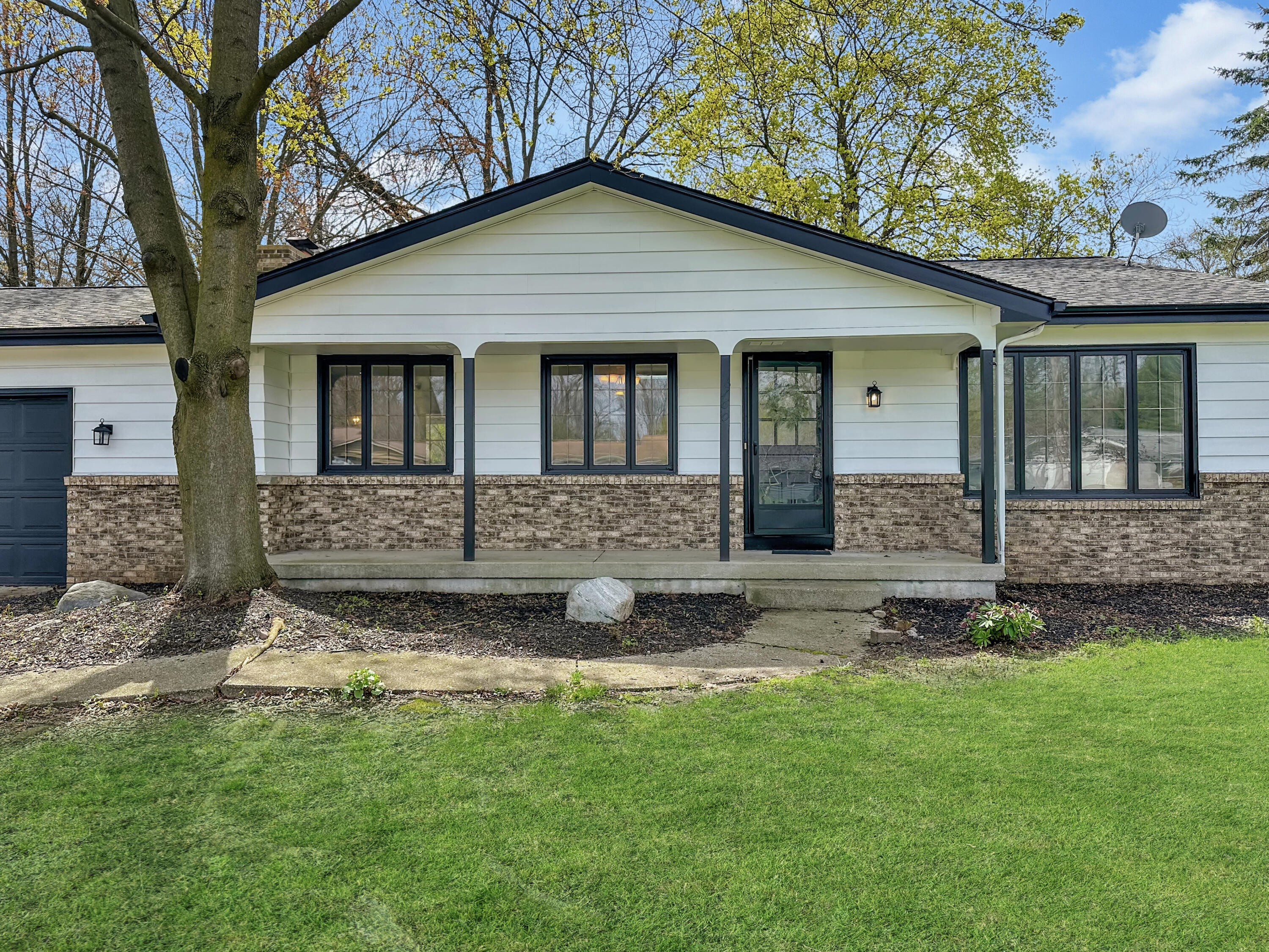 6160 Del Cano Drive SE Grand Rapids MI 49546