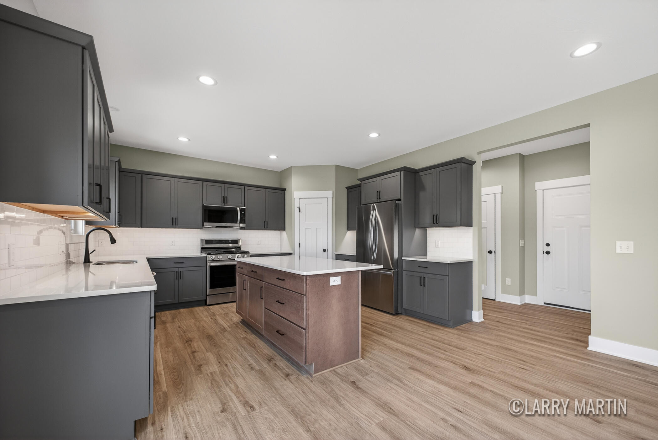 1845 Stratford Lane NW Grand Rapids MI 49534