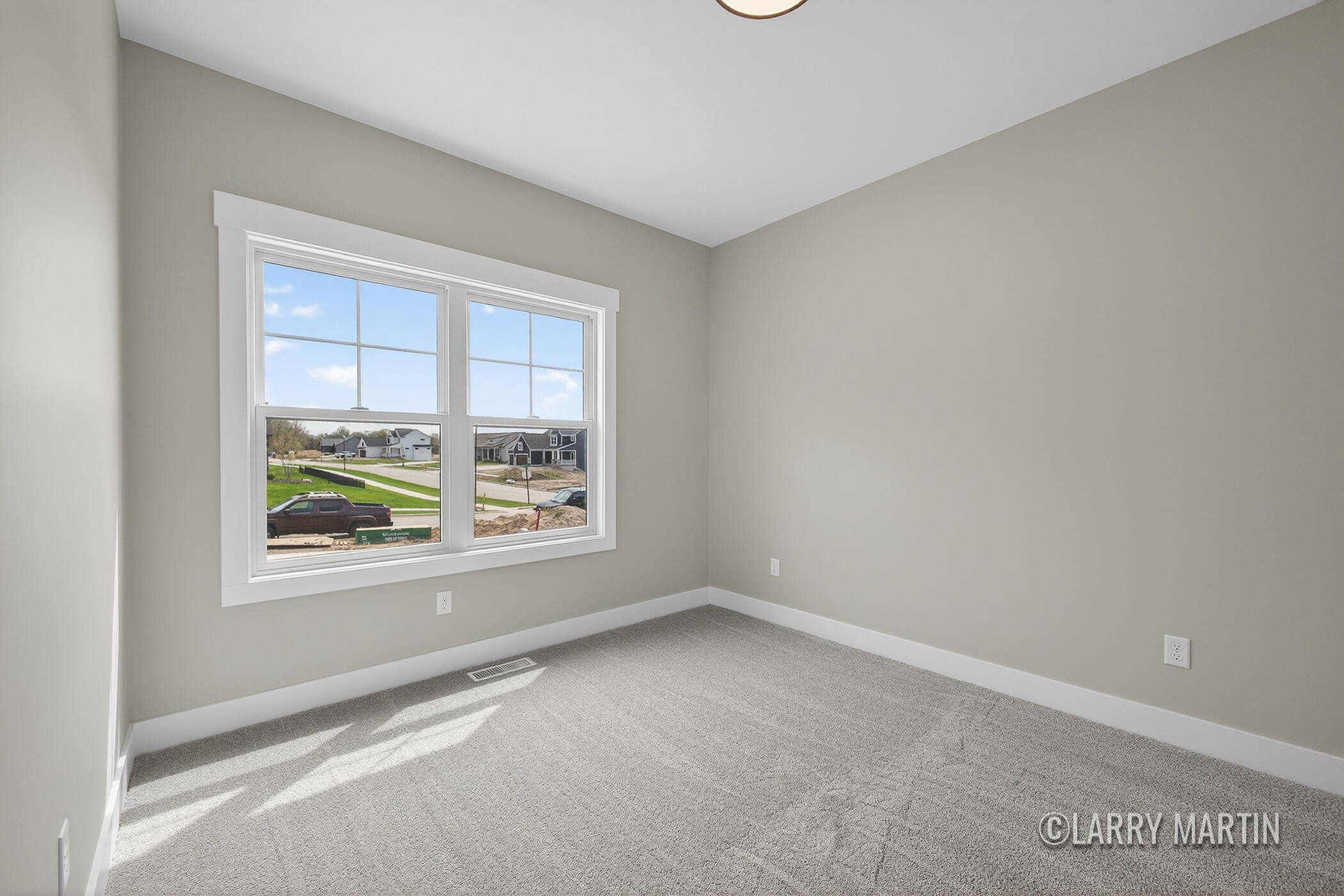 1845 Stratford Lane NW Grand Rapids MI 49534