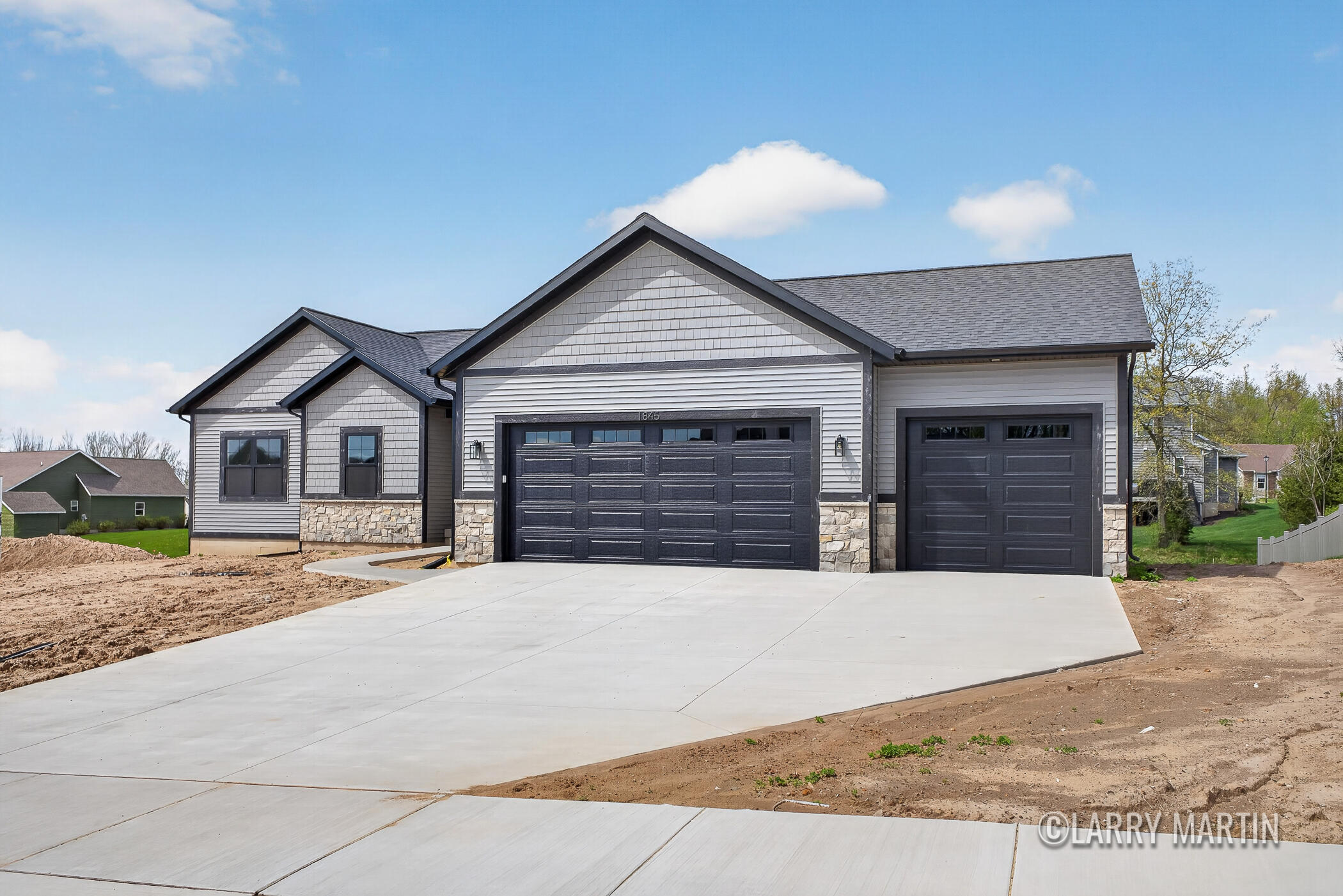 1845 Stratford Lane NW Grand Rapids MI 49534