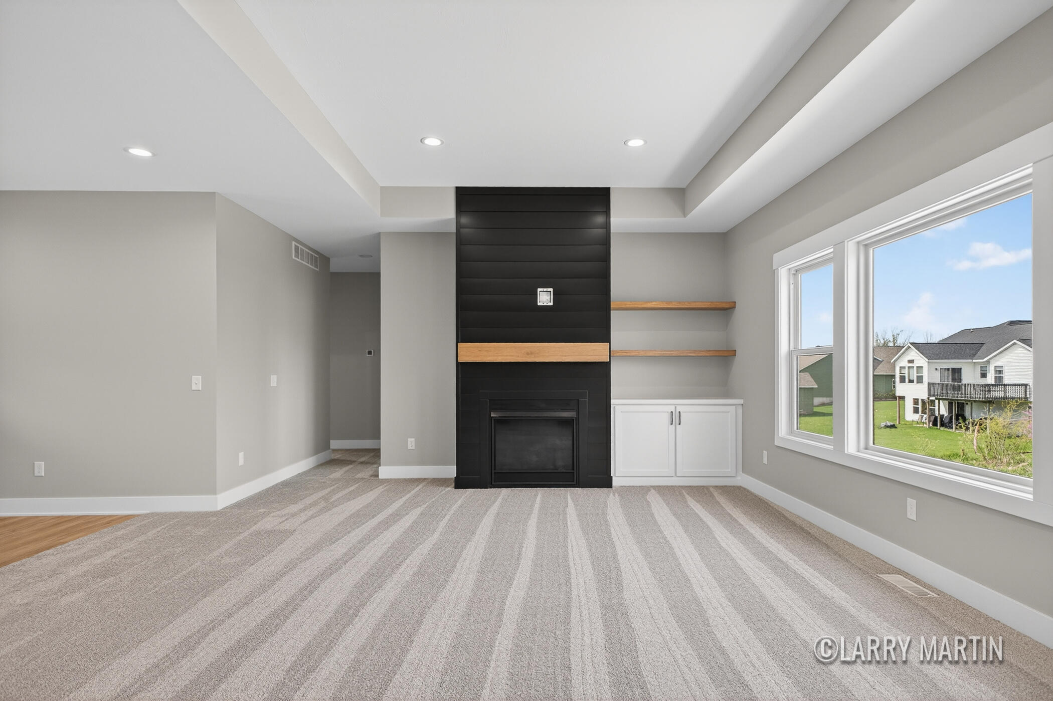 1845 Stratford Lane NW Grand Rapids MI 49534