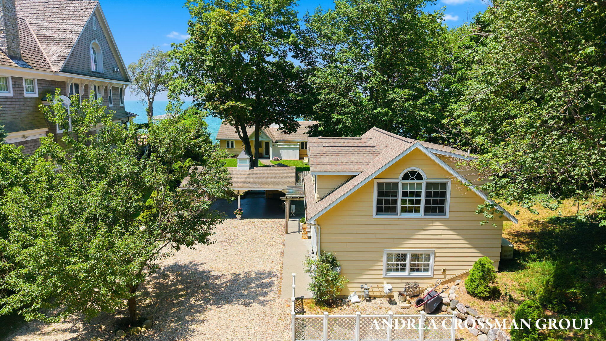2086 Ryder Road Fennville MI 49408