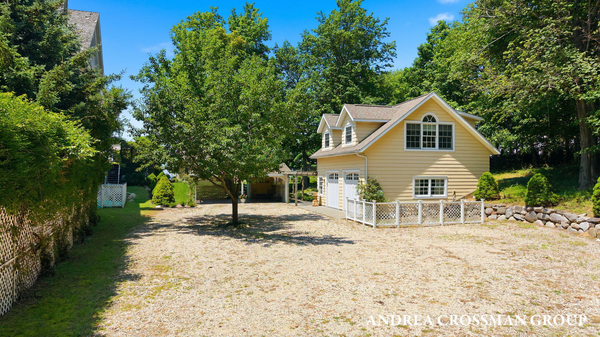 2086 Ryder Road Fennville MI 49408