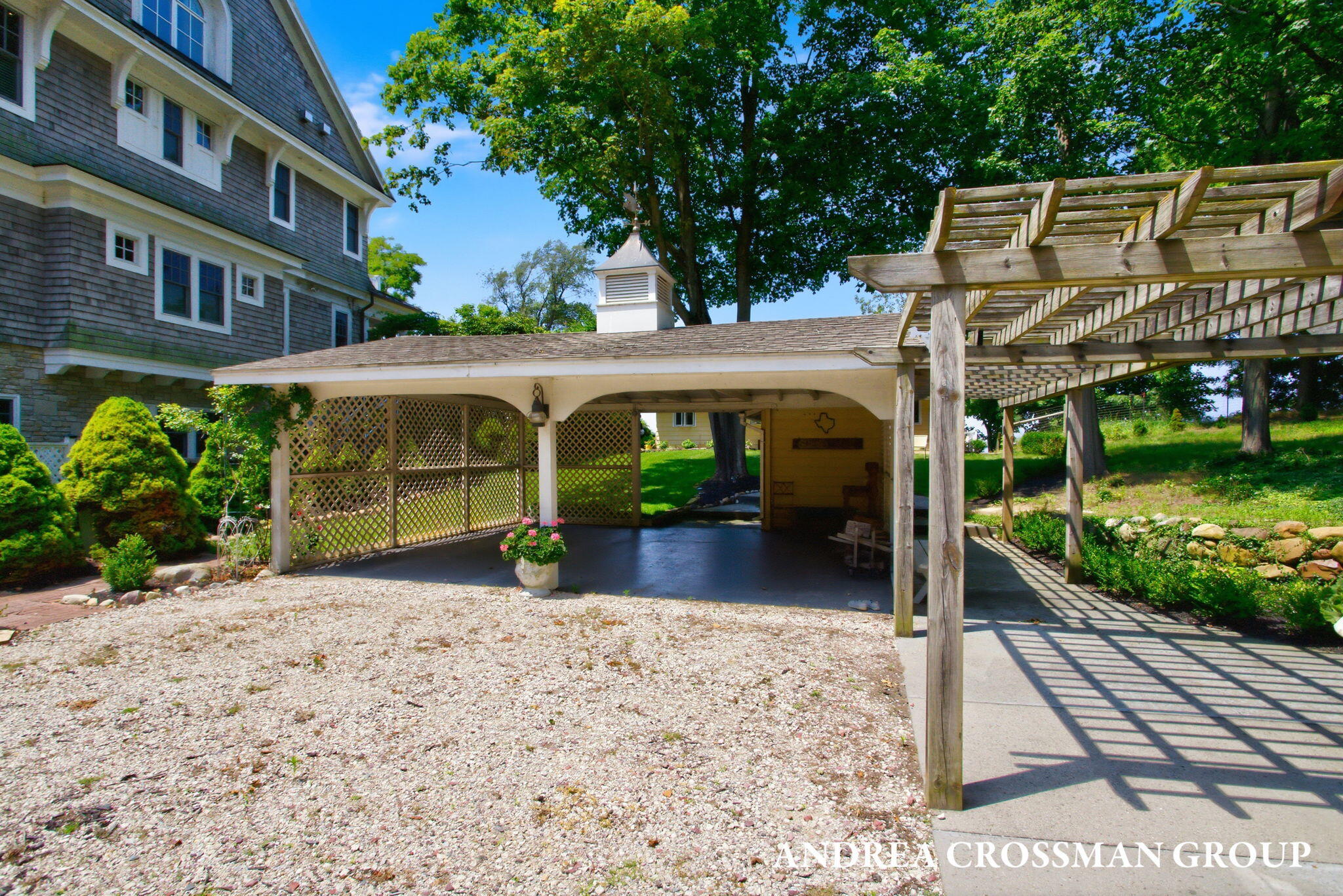2086 Ryder Road Fennville MI 49408