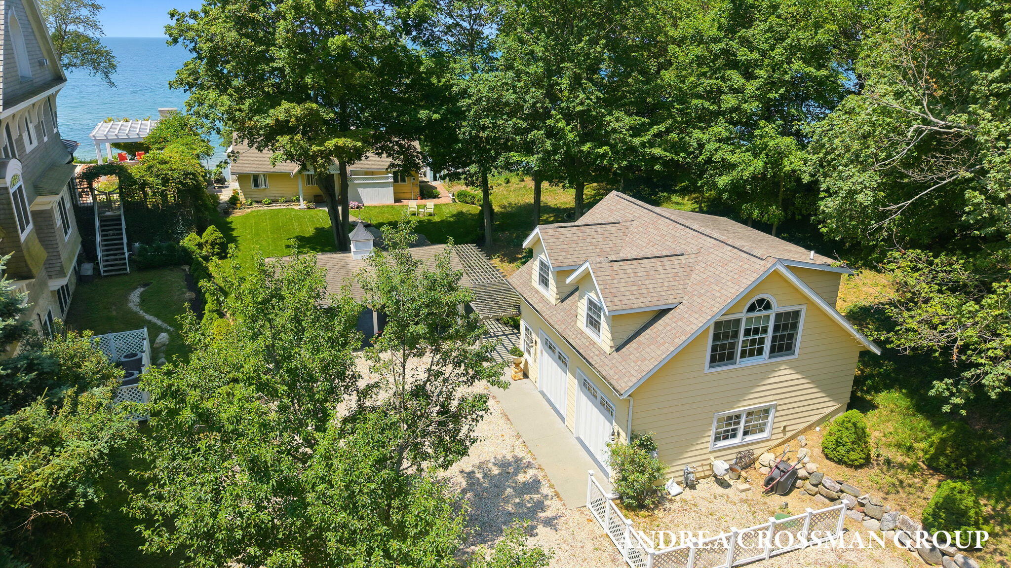 2086 Ryder Road Fennville MI 49408