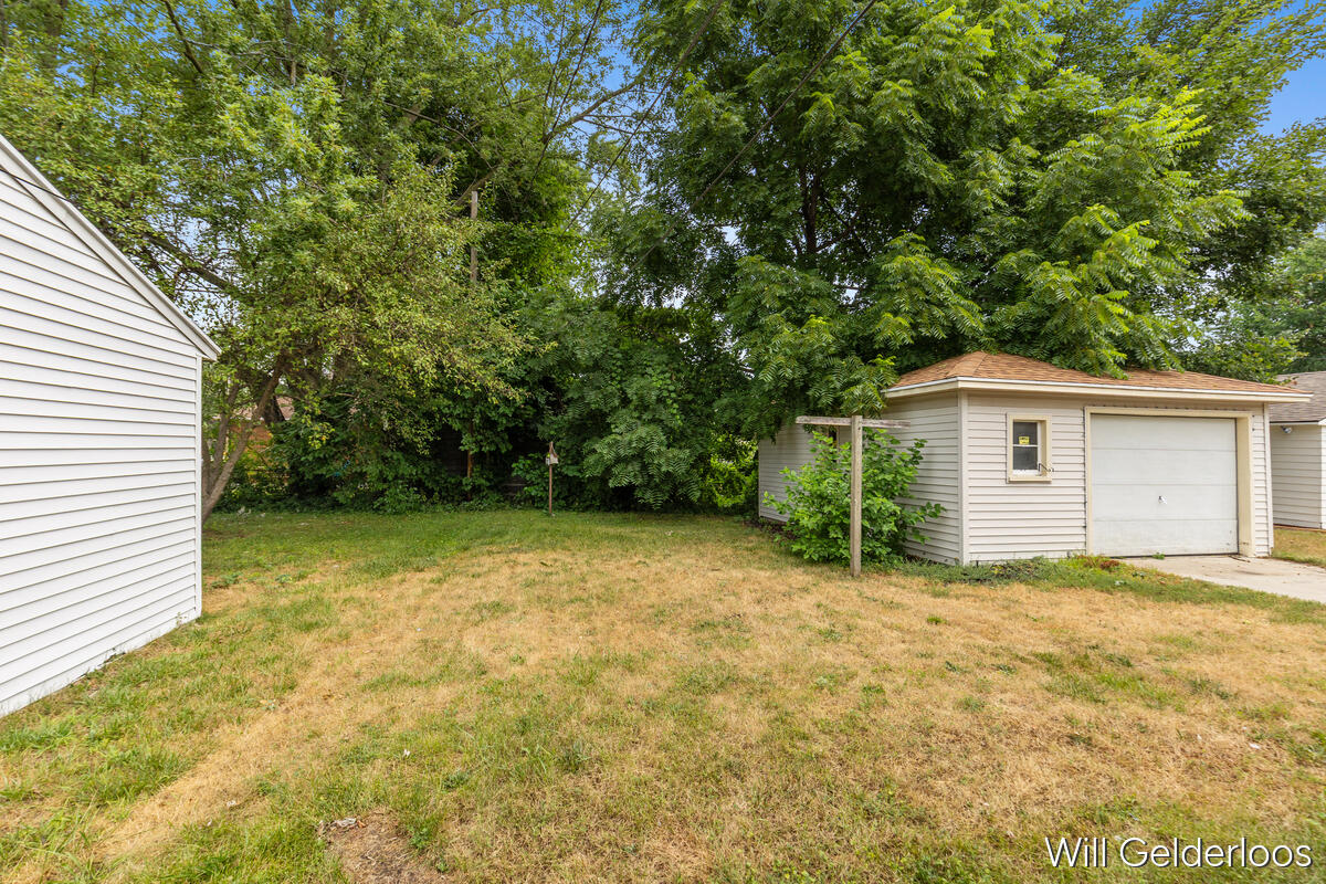 955 Veto Street NW Grand Rapids MI 49504