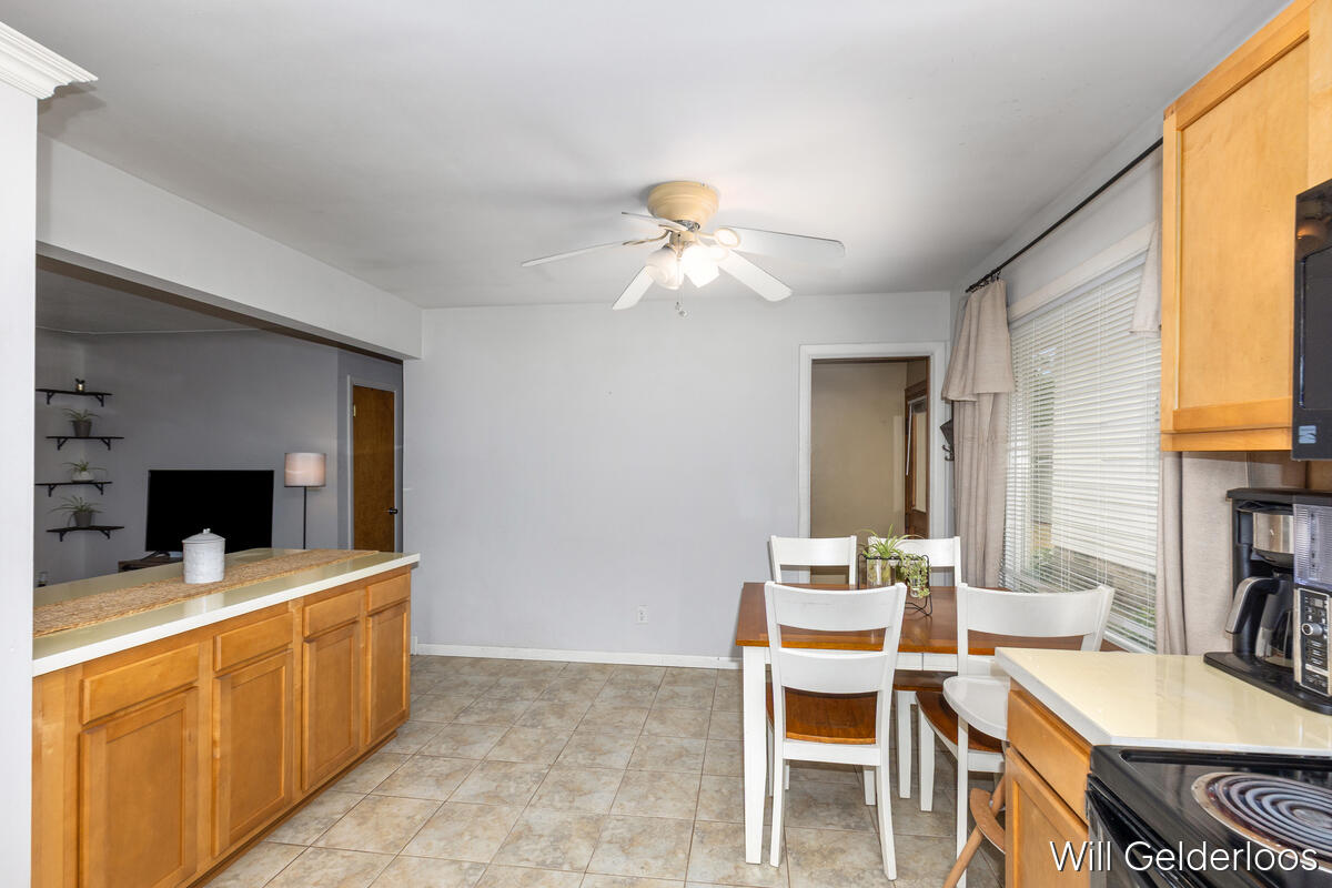 955 Veto Street NW Grand Rapids MI 49504