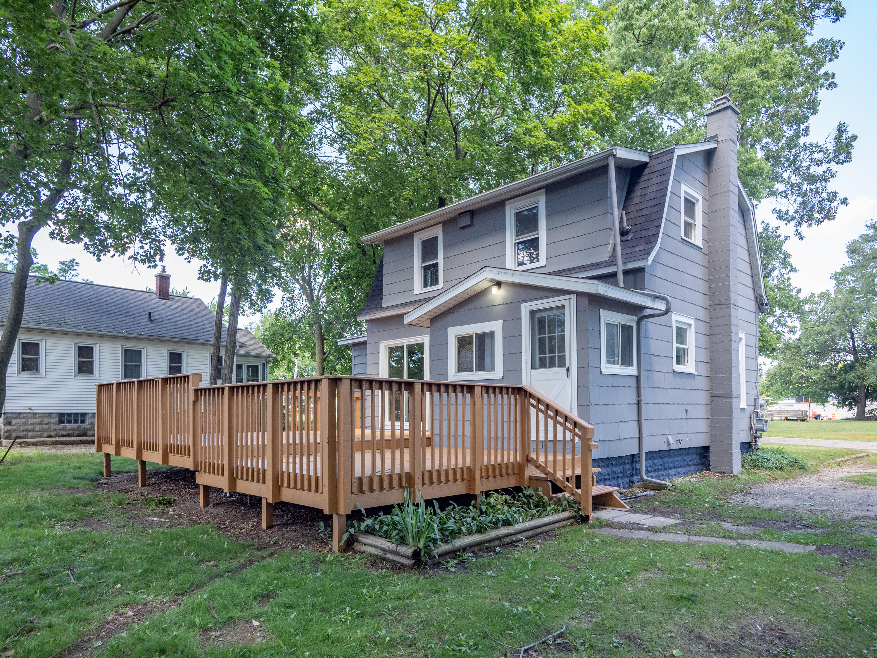 2206 Clarence Drive Portage MI 49002