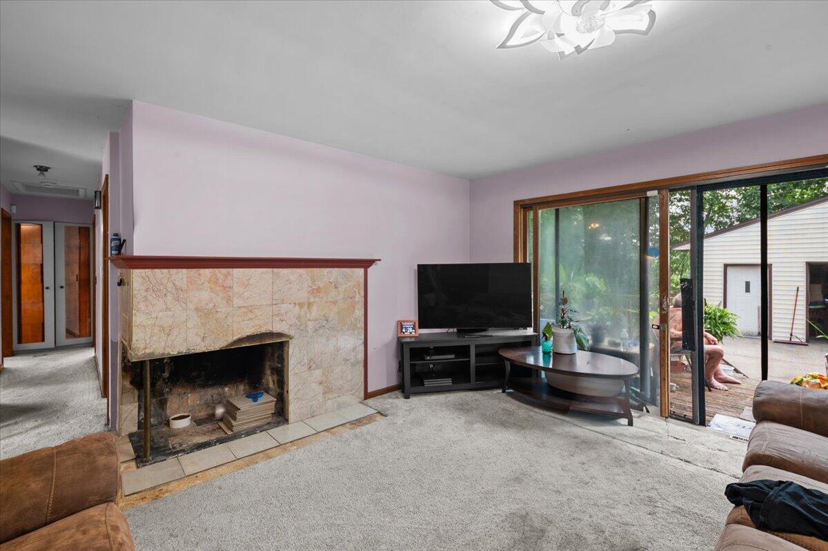 1908 4th Street NW Grand Rapids MI 49504