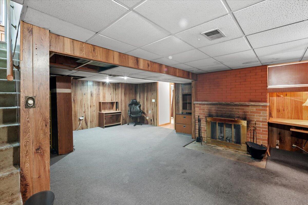 1908 4th Street NW Grand Rapids MI 49504