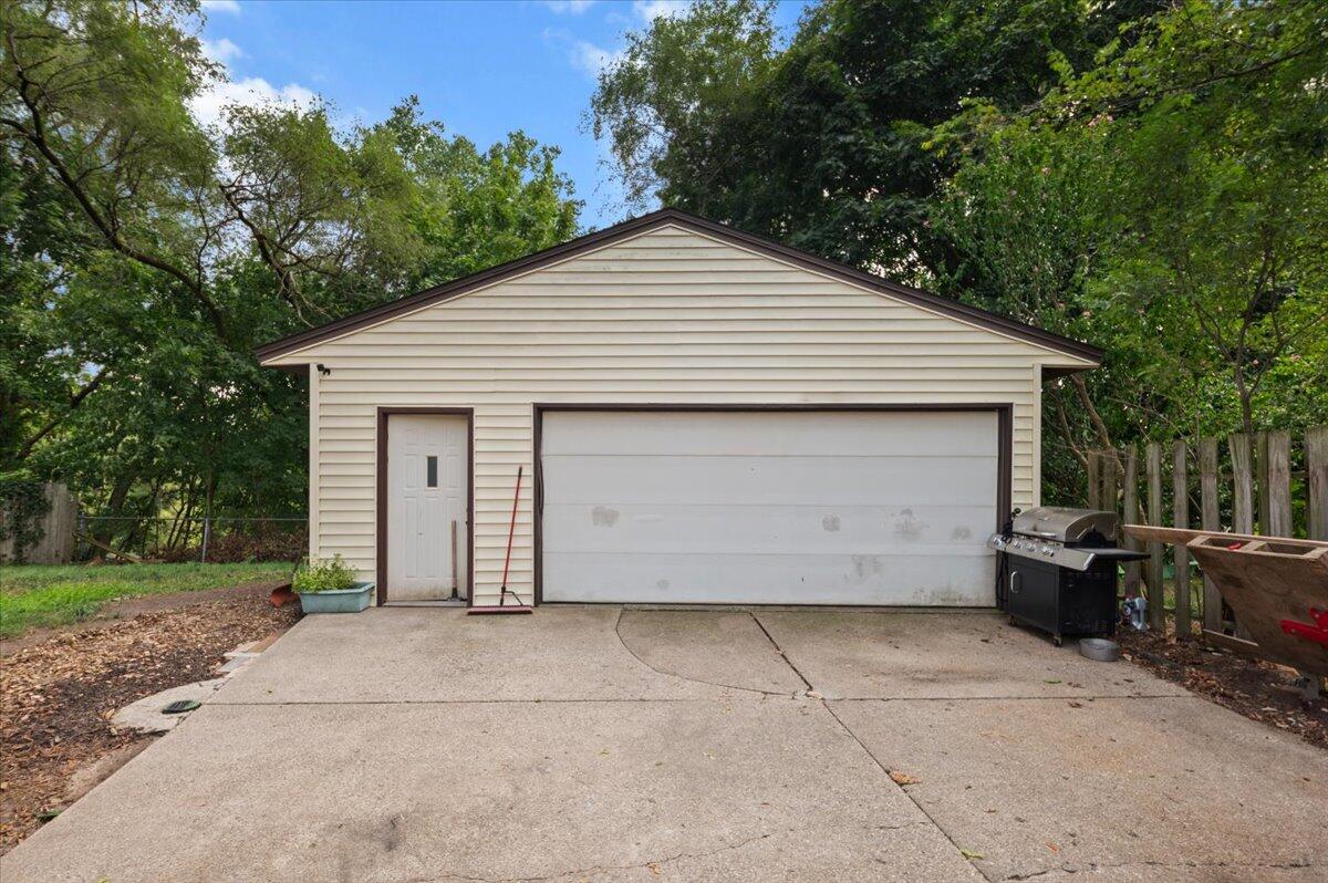 1908 4th Street NW Grand Rapids MI 49504