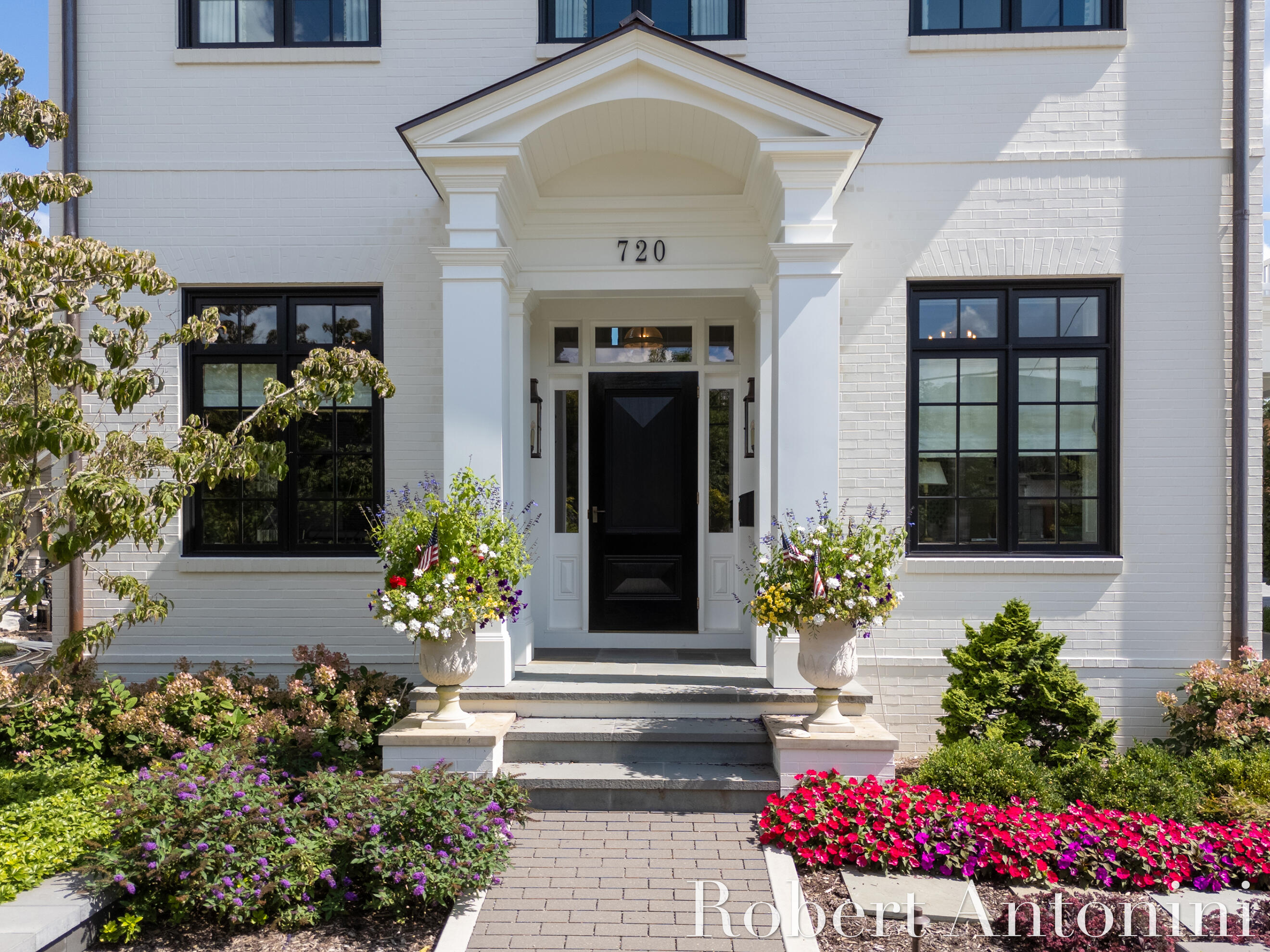 720 Croswell Avenue SE Grand Rapids MI 49506
