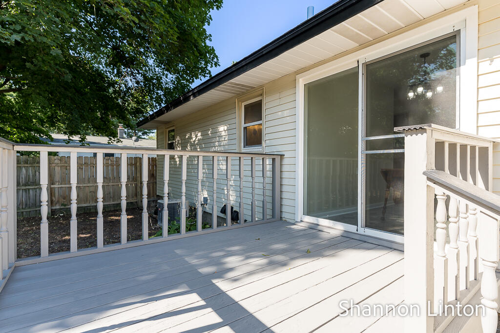 2532 William Avenue Holland MI 49424