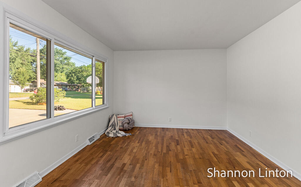 2532 William Avenue Holland MI 49424