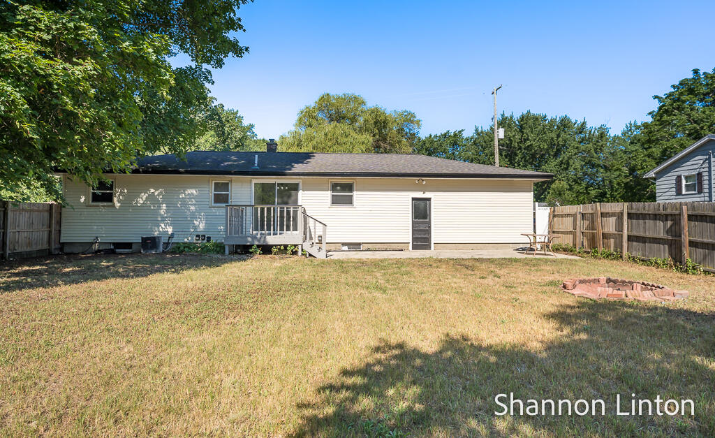 2532 William Avenue Holland MI 49424