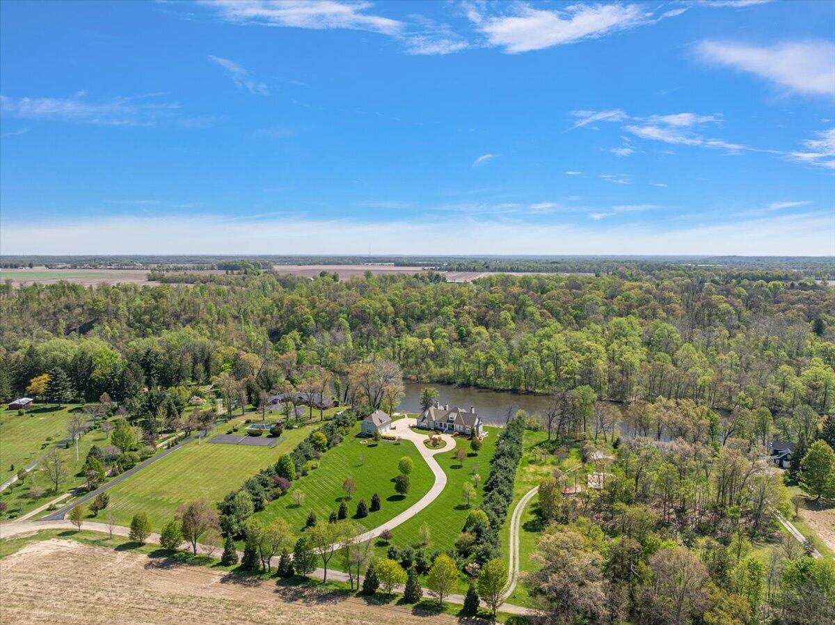 13741 S Indian Springs Road Buchanan MI 49107