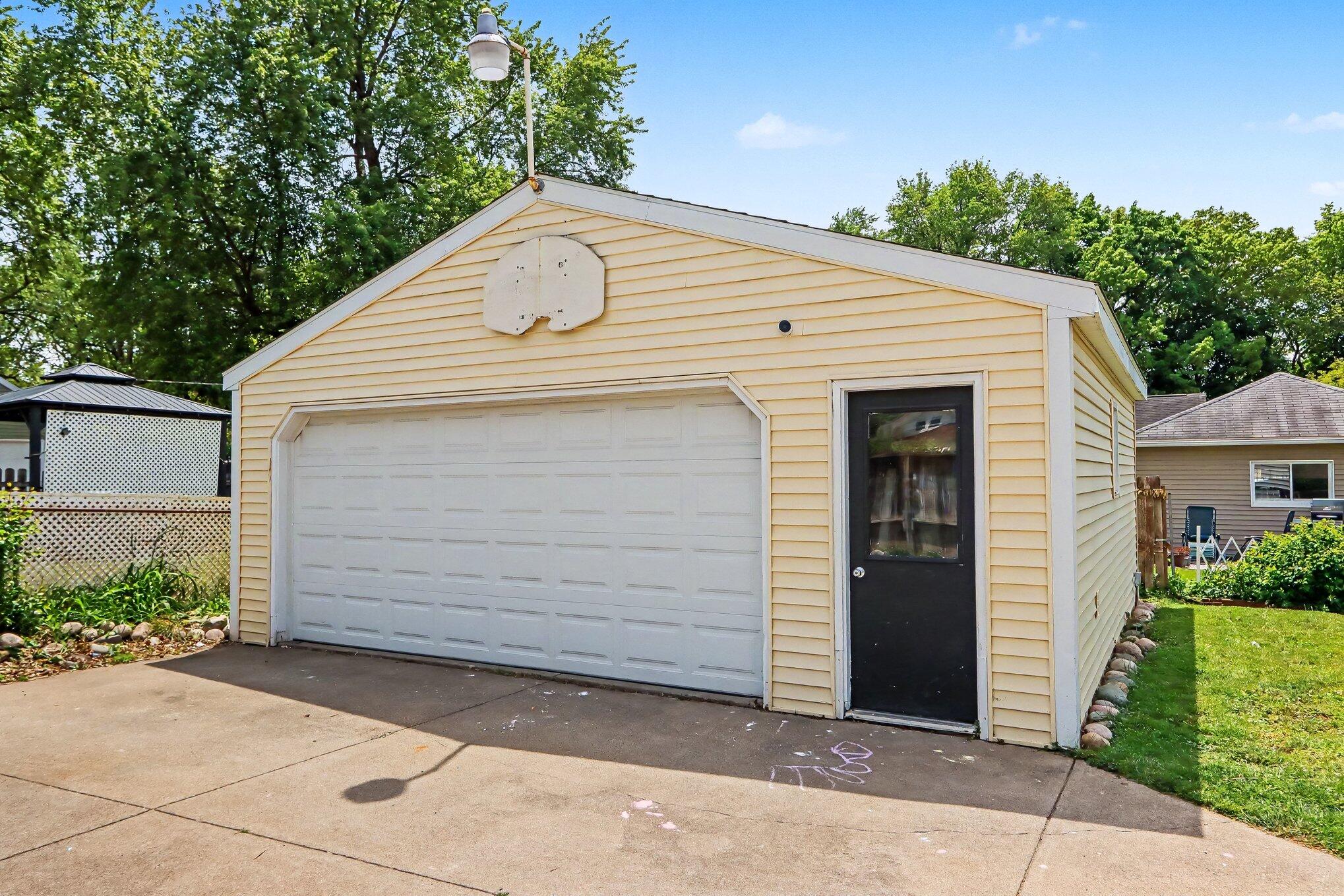 330 N Riverview Drive Kalamazoo MI 49004