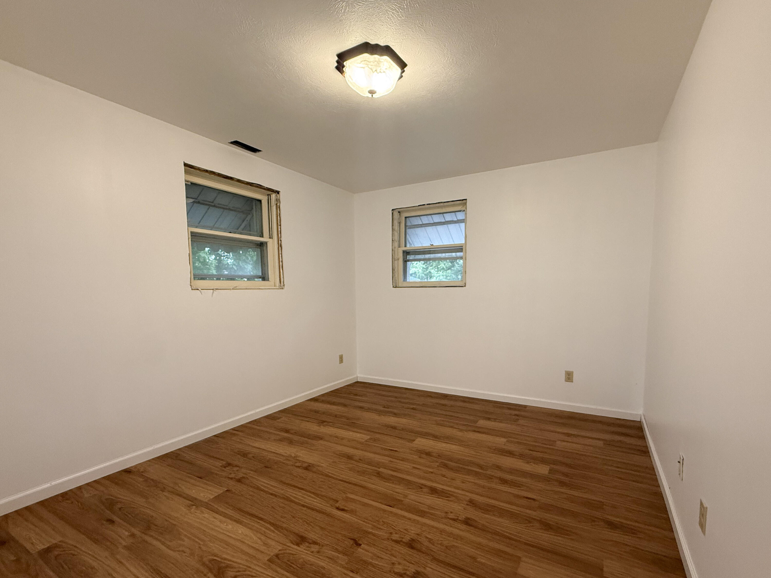 301 Mcmaster Street Dowagiac MI 49047