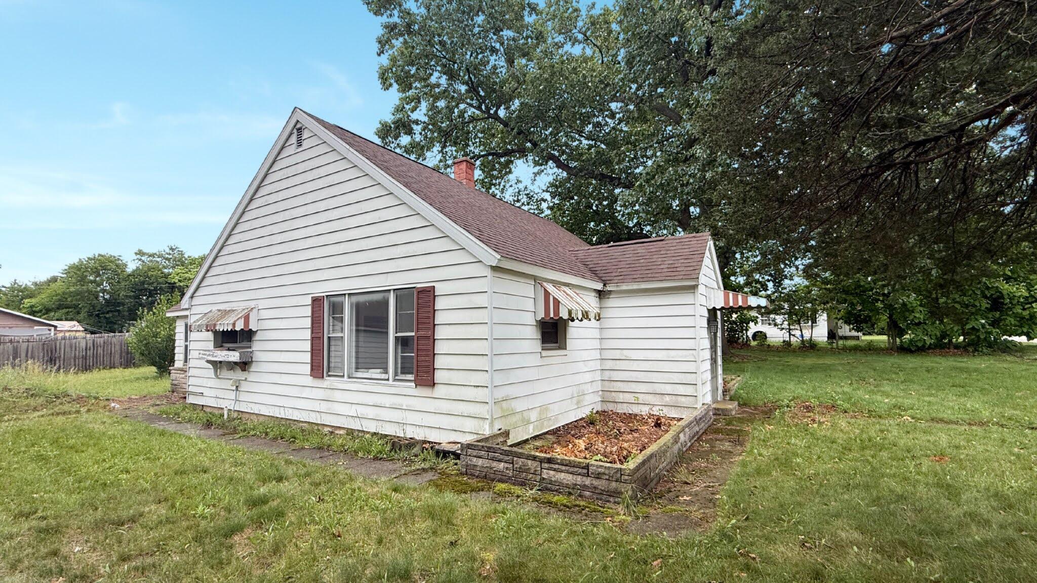 301 Mcmaster Street Dowagiac MI 49047
