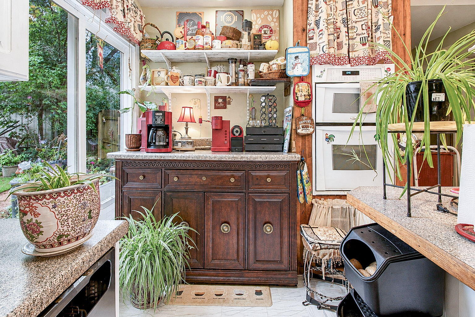 627 Francis Street South Haven MI 49090