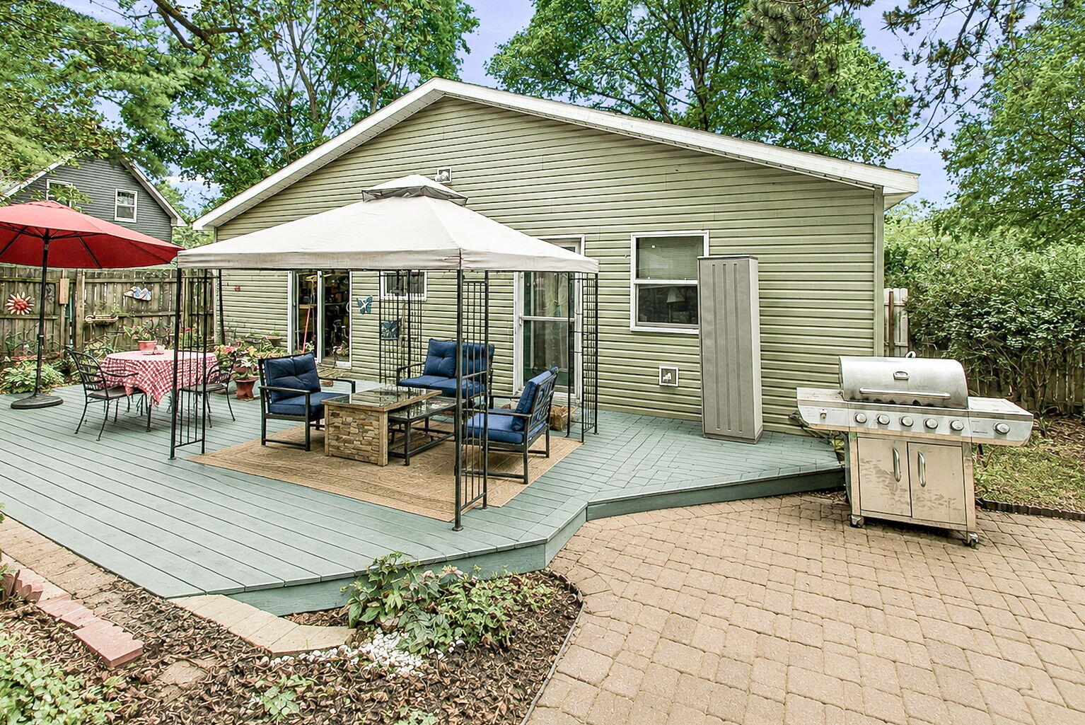 627 Francis Street South Haven MI 49090