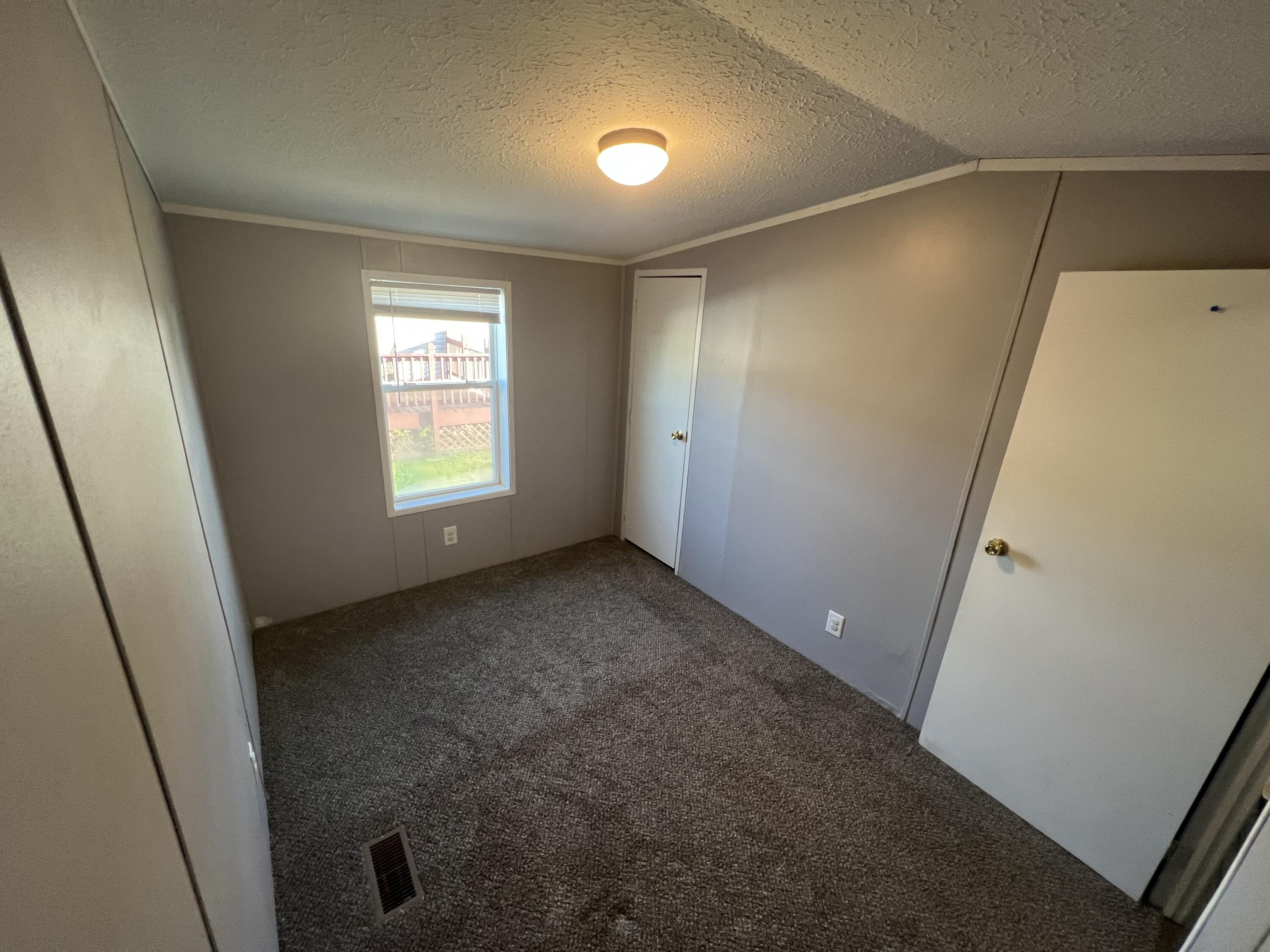 1336 John Ross Drive Kalamazoo MI 49009