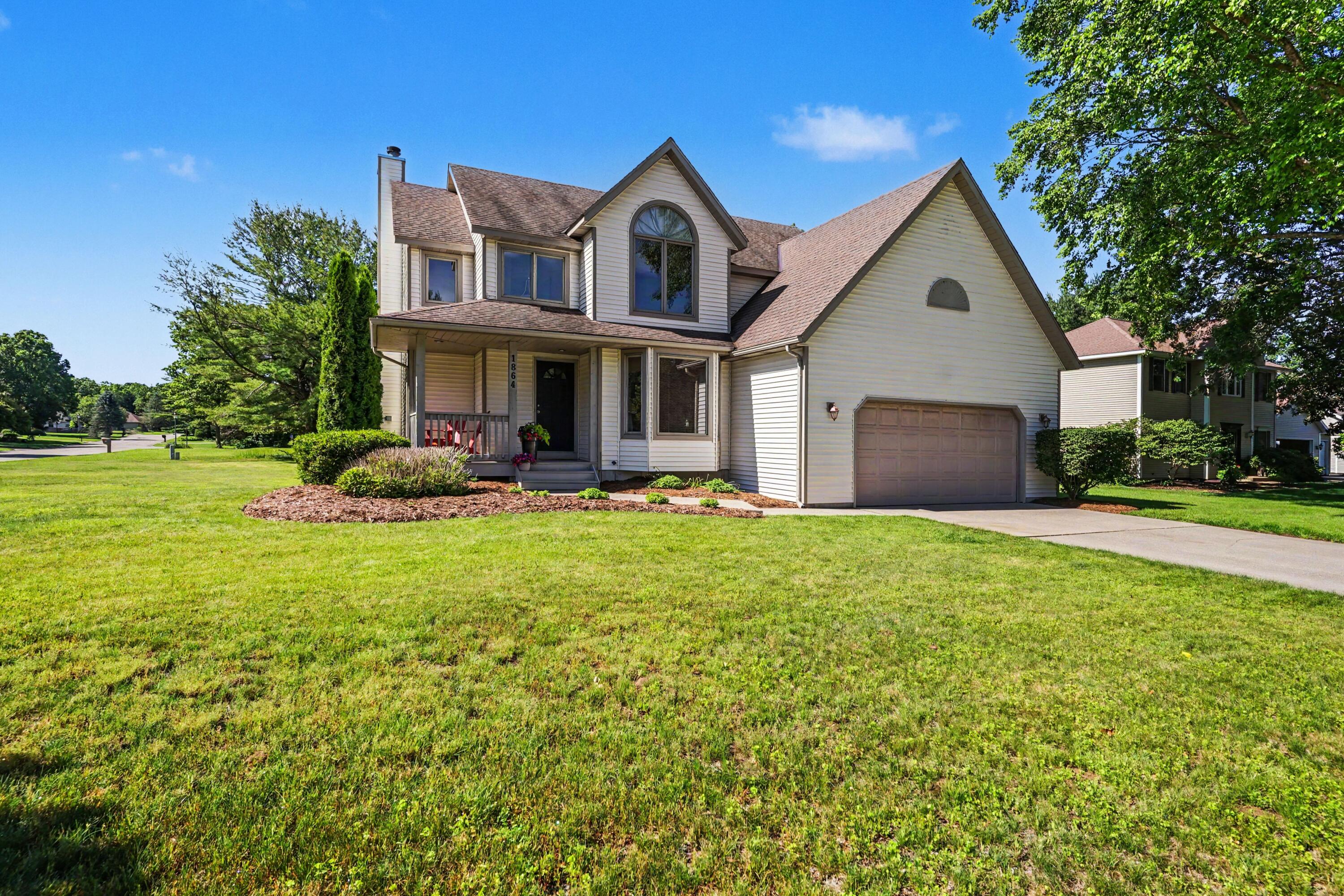 1864 Erin Isle Drive Holland MI 49424