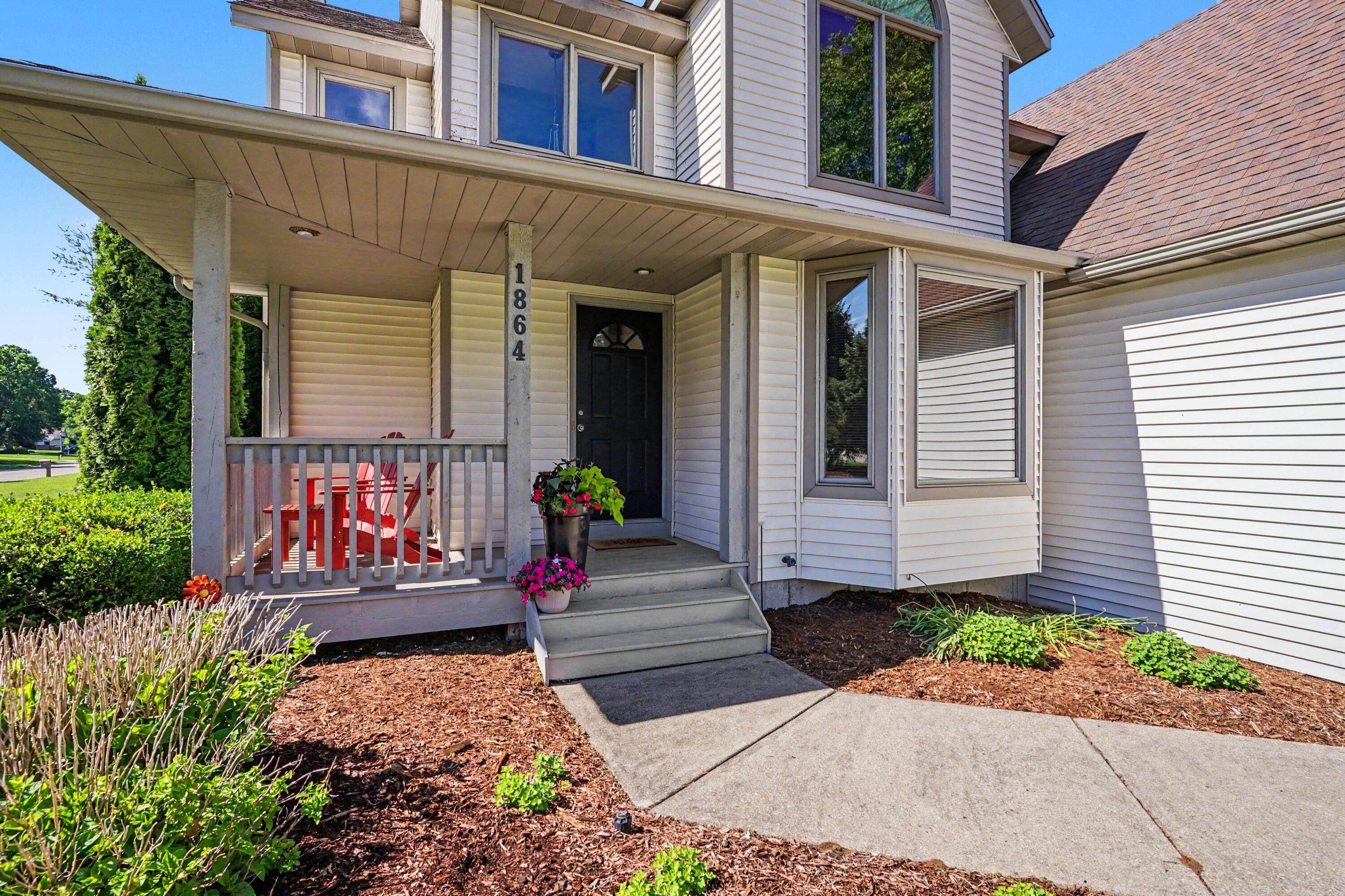 1864 Erin Isle Drive Holland MI 49424