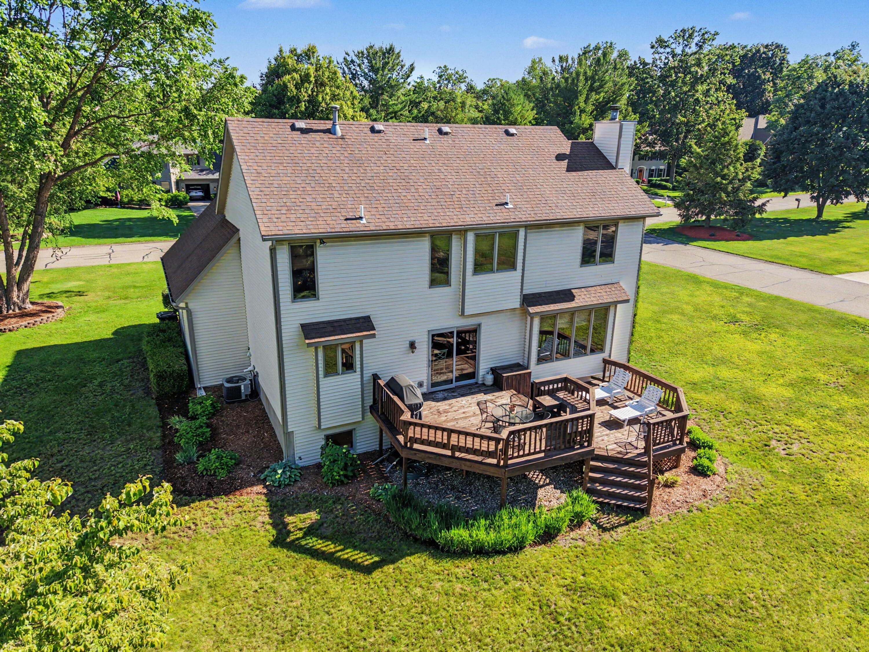 1864 Erin Isle Drive Holland MI 49424
