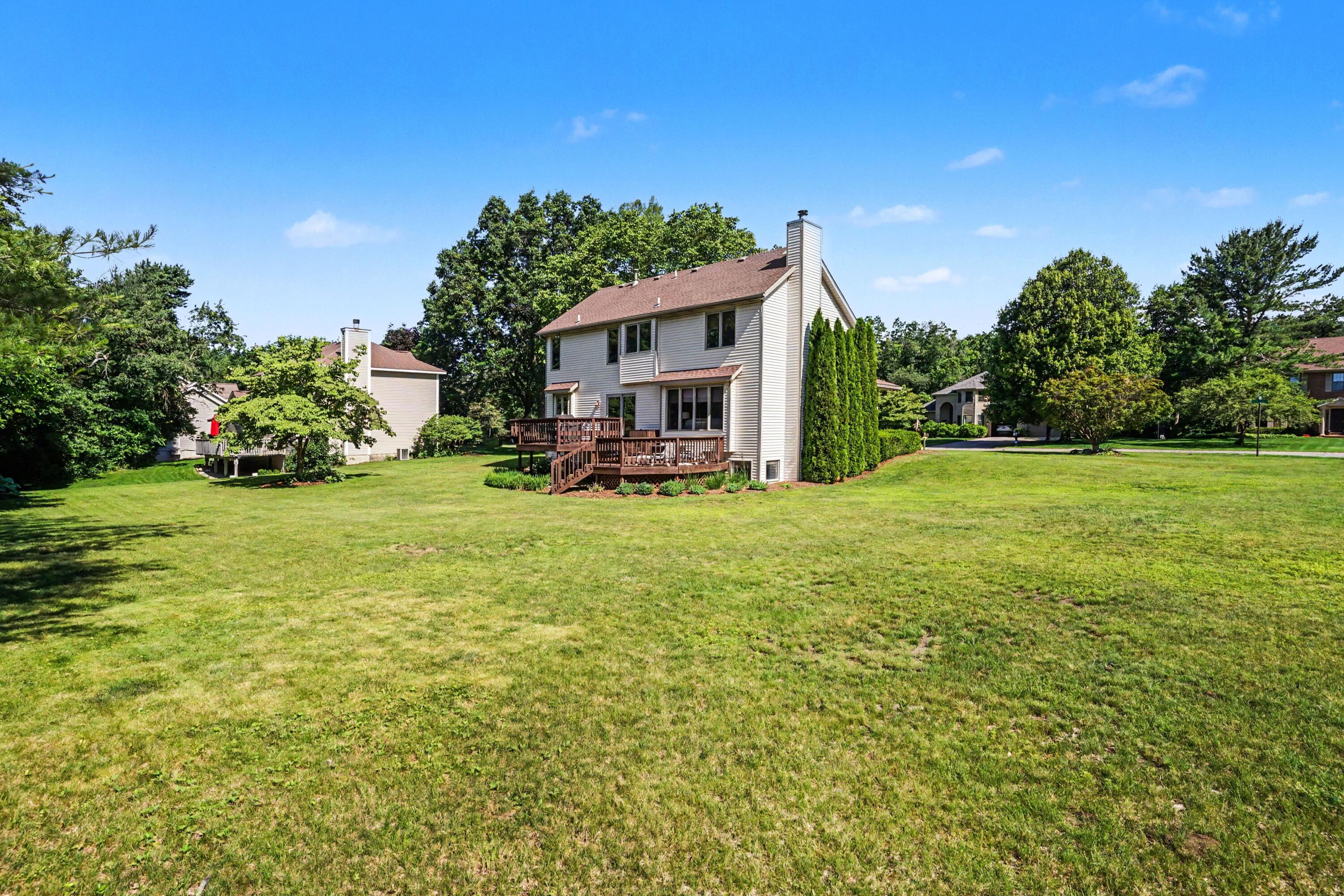 1864 Erin Isle Drive Holland MI 49424