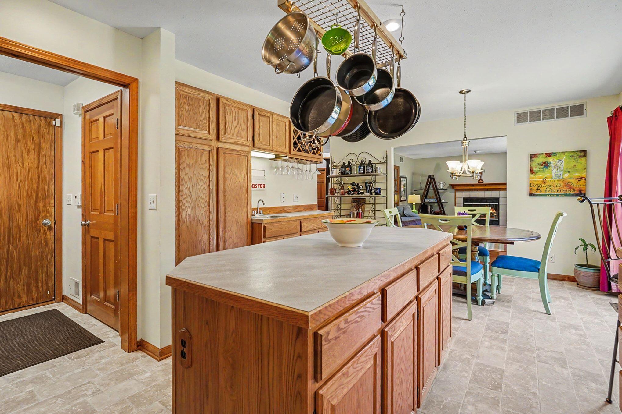 1864 Erin Isle Drive Holland MI 49424