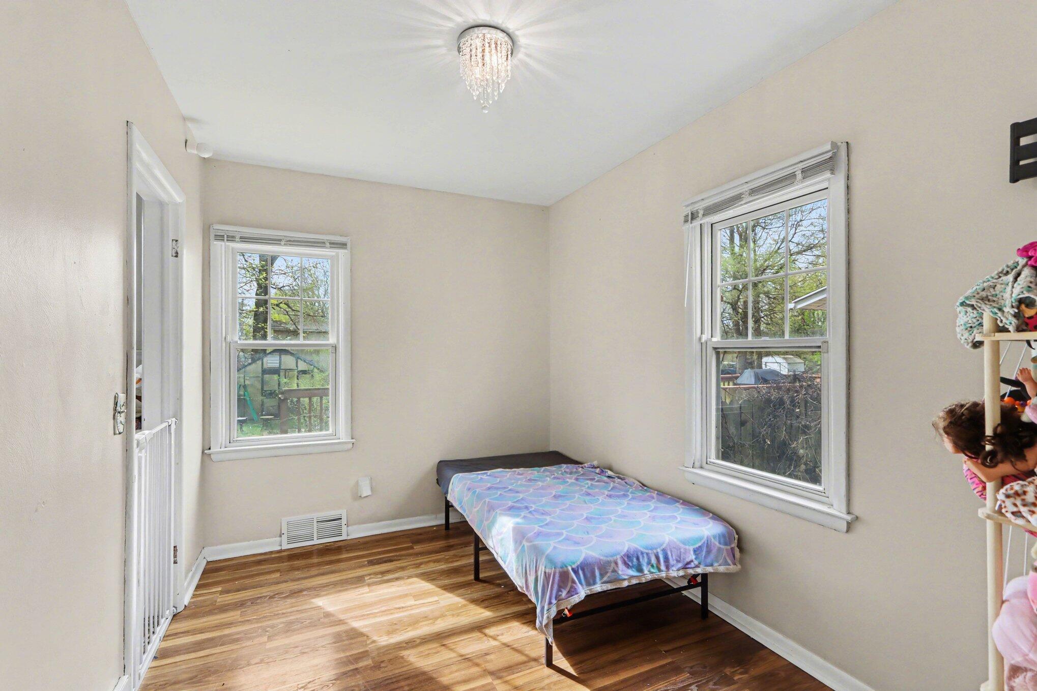 3302 Hoover Street Kalamazoo MI 49008